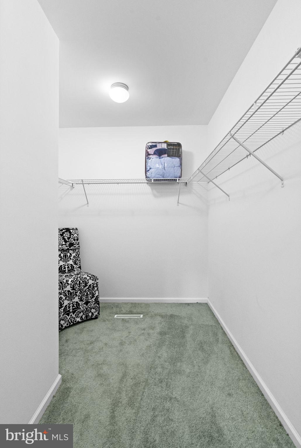 LAKE WYNONAH - Residential