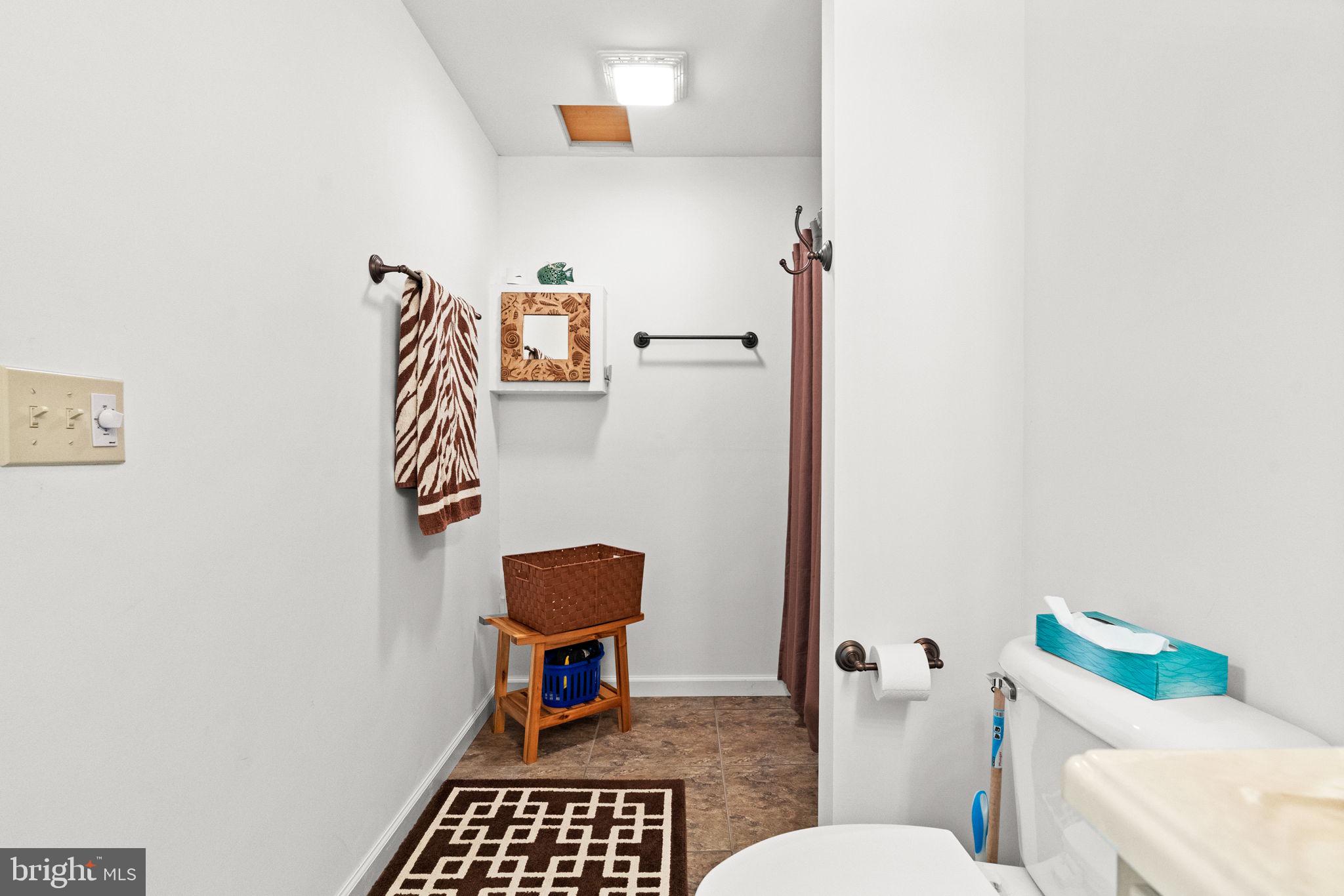 LAKE WYNONAH - Residential