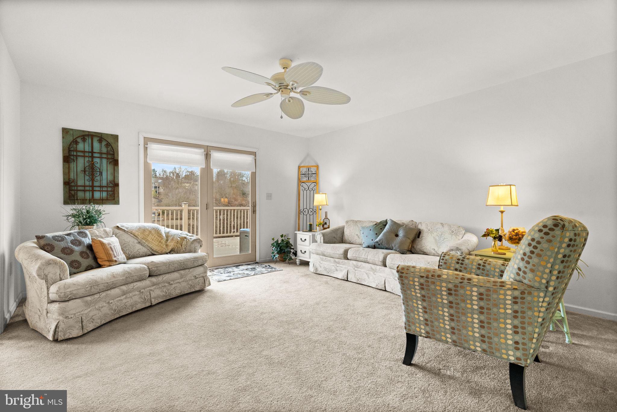 LAKE WYNONAH - Residential