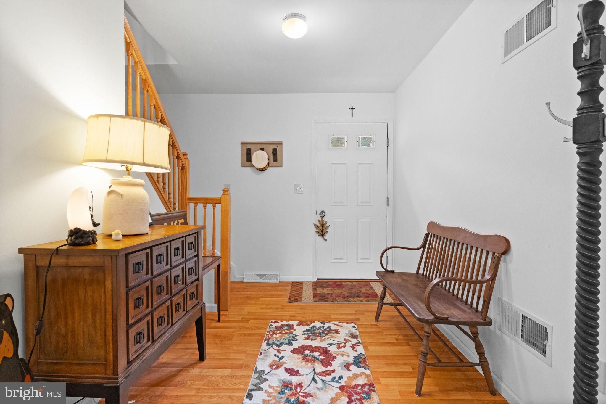 LAKE WYNONAH - Residential