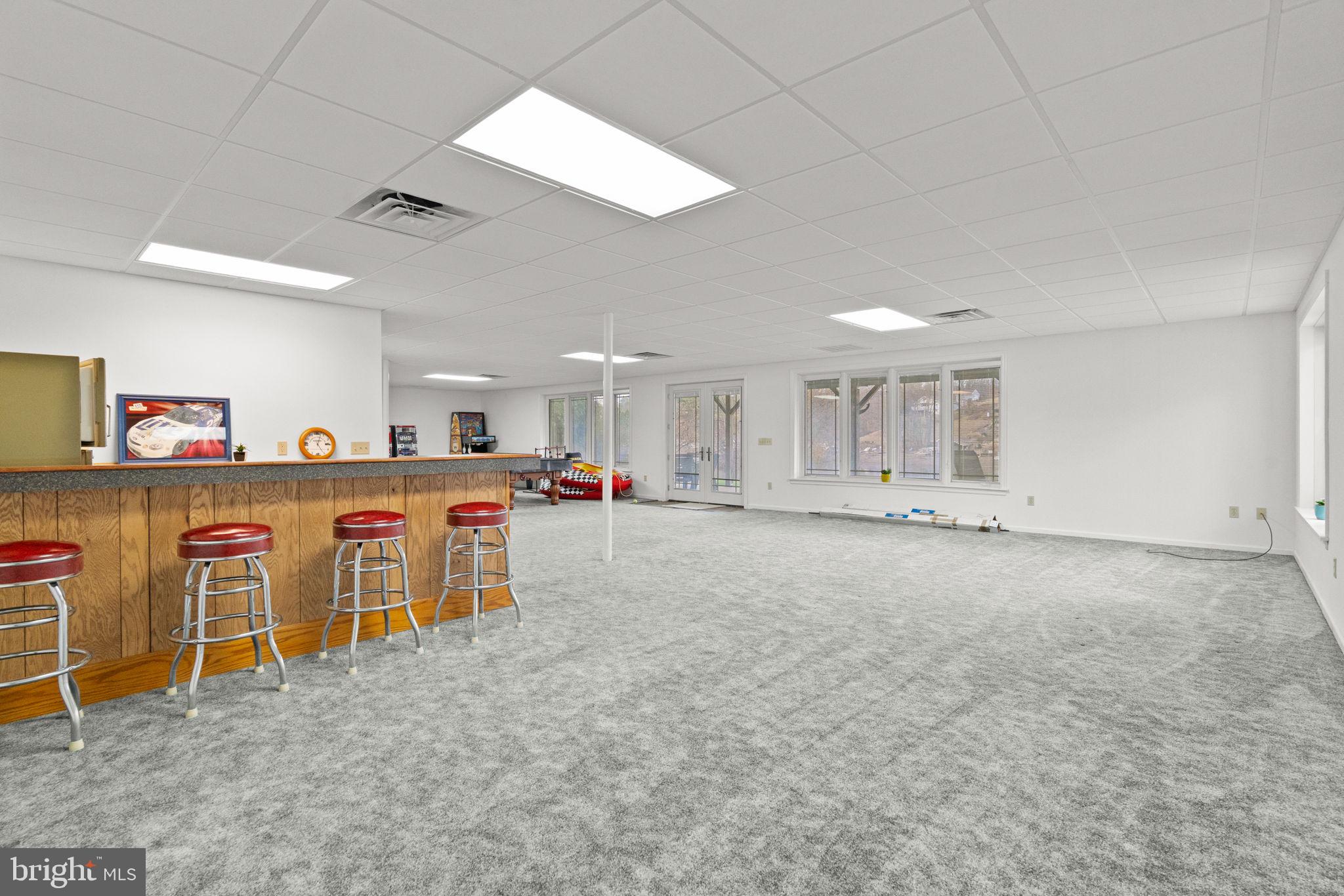 LAKE WYNONAH - Residential