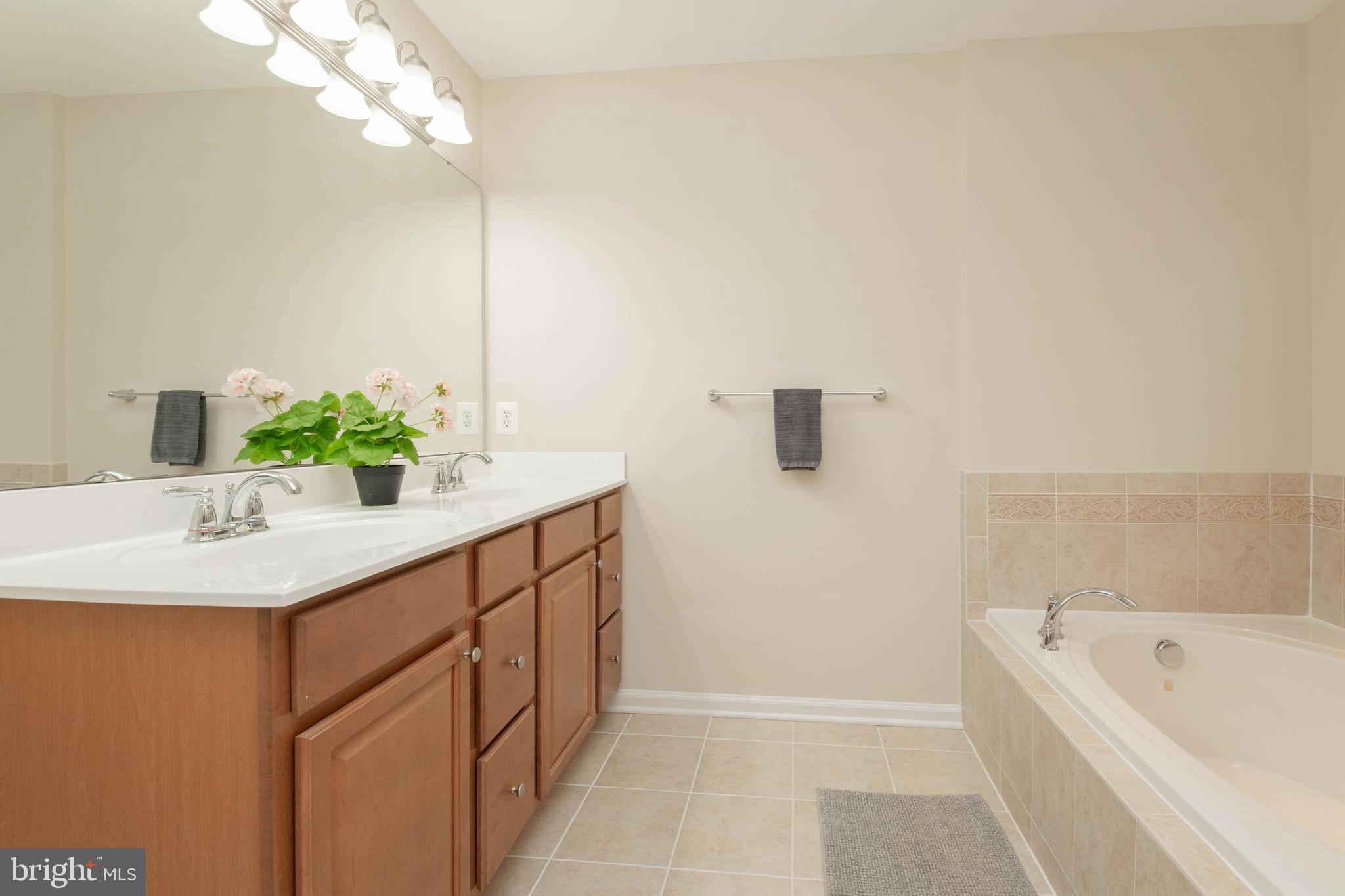 TANYARD COVE - Residential