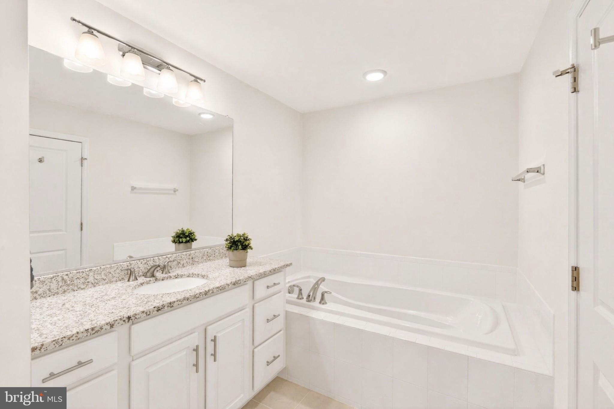 GLASCOCK FIELD AT STONE RIDGE - Residential