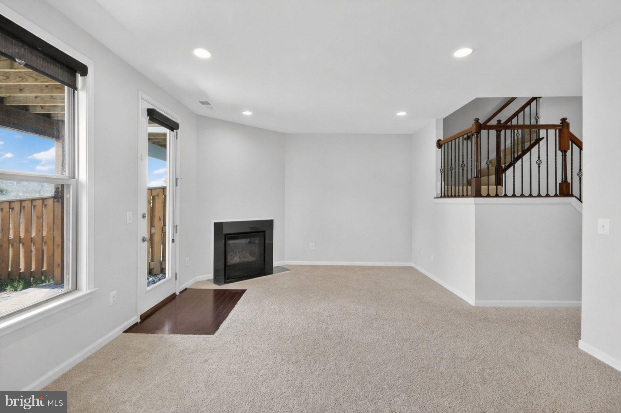 GLASCOCK FIELD AT STONE RIDGE - Residential