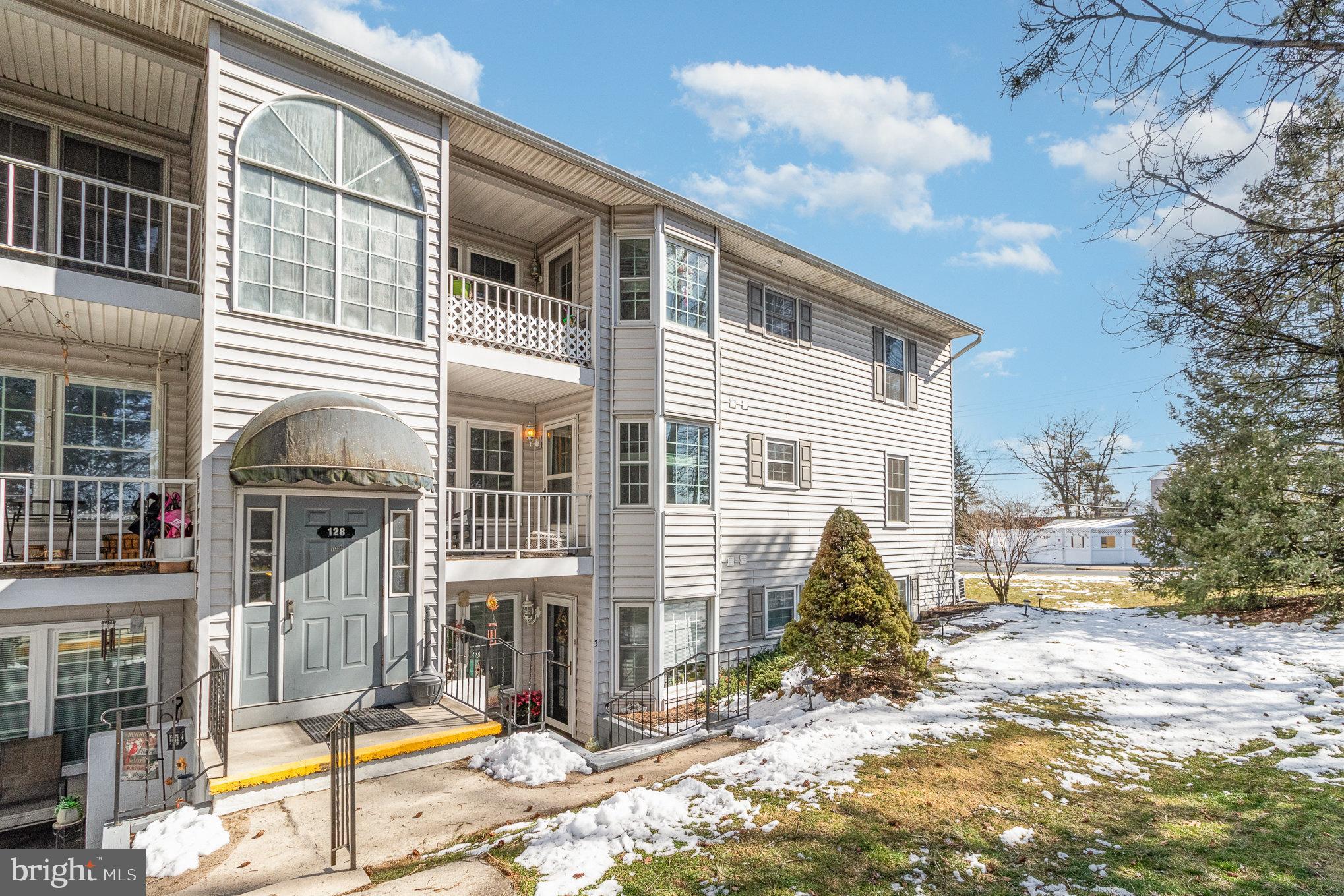 PORTLAND COURT - Residential