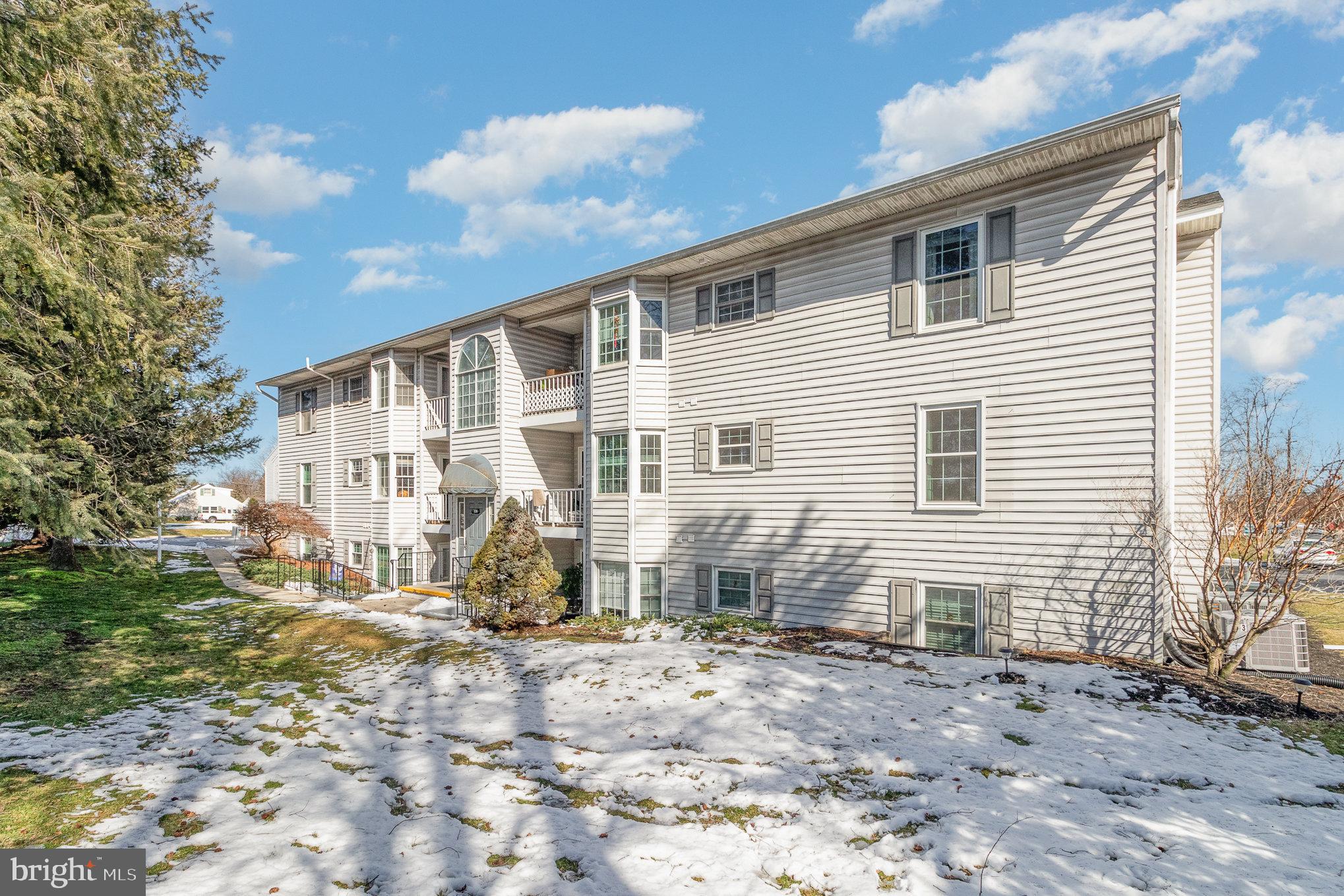 PORTLAND COURT - Residential