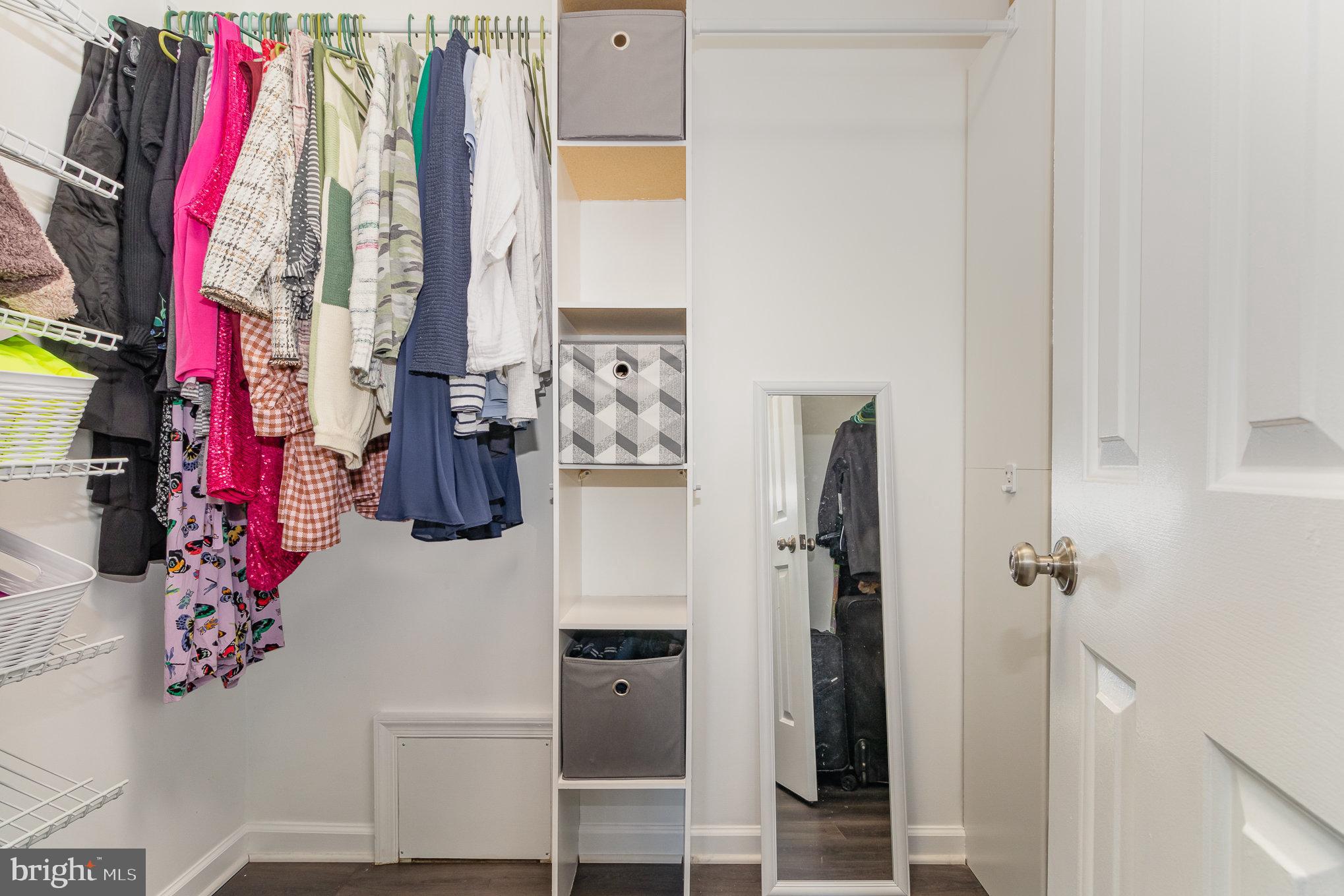 PORTLAND COURT - Residential