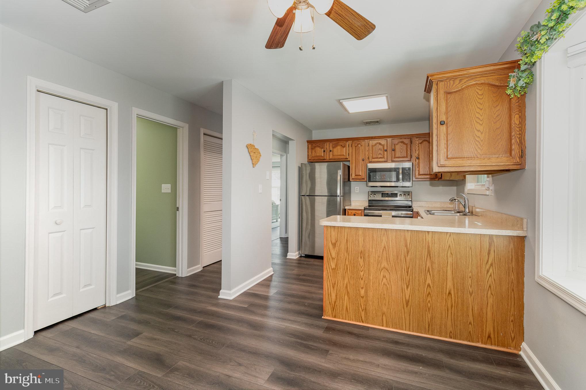 PORTLAND COURT - Residential