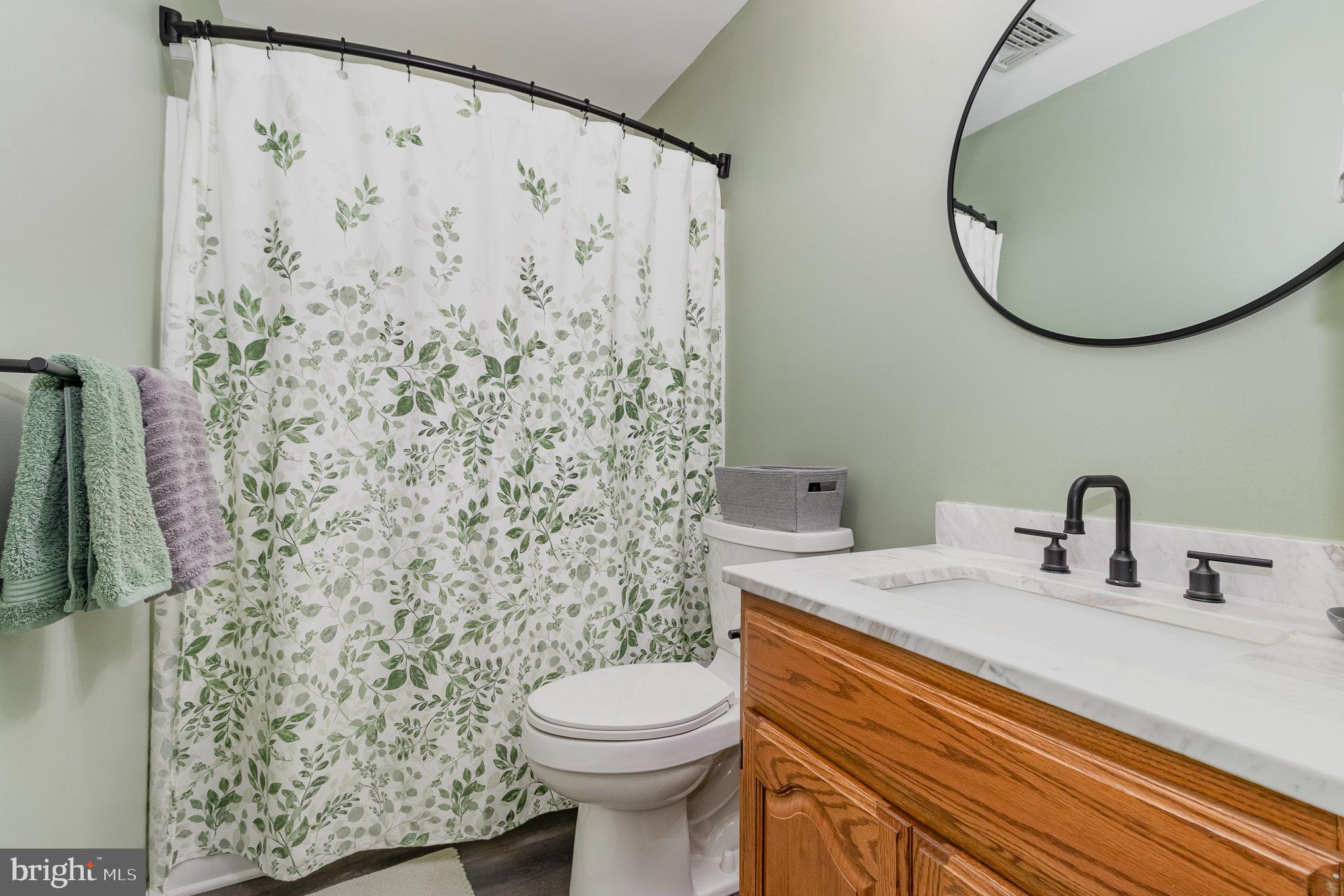 PORTLAND COURT - Residential