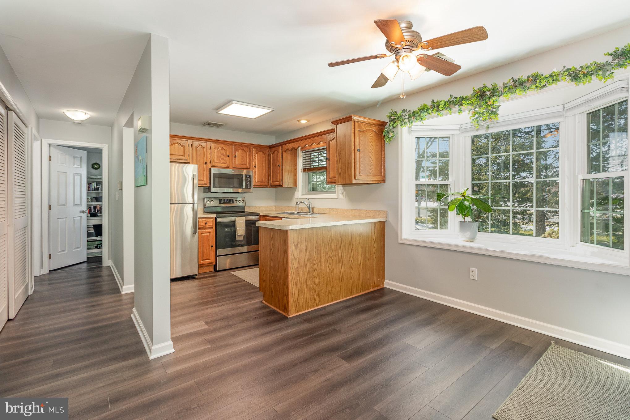 PORTLAND COURT - Residential