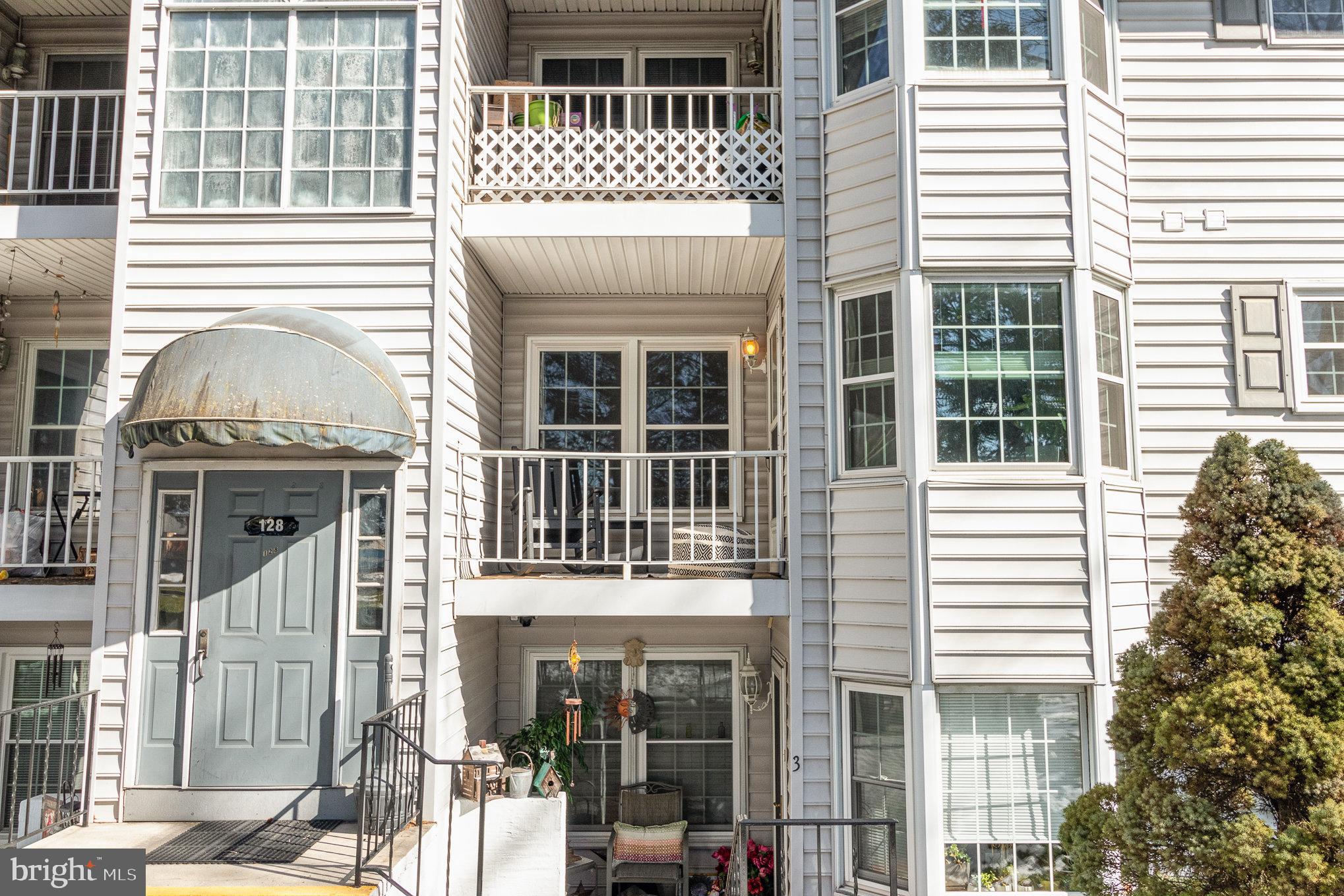 PORTLAND COURT - Residential