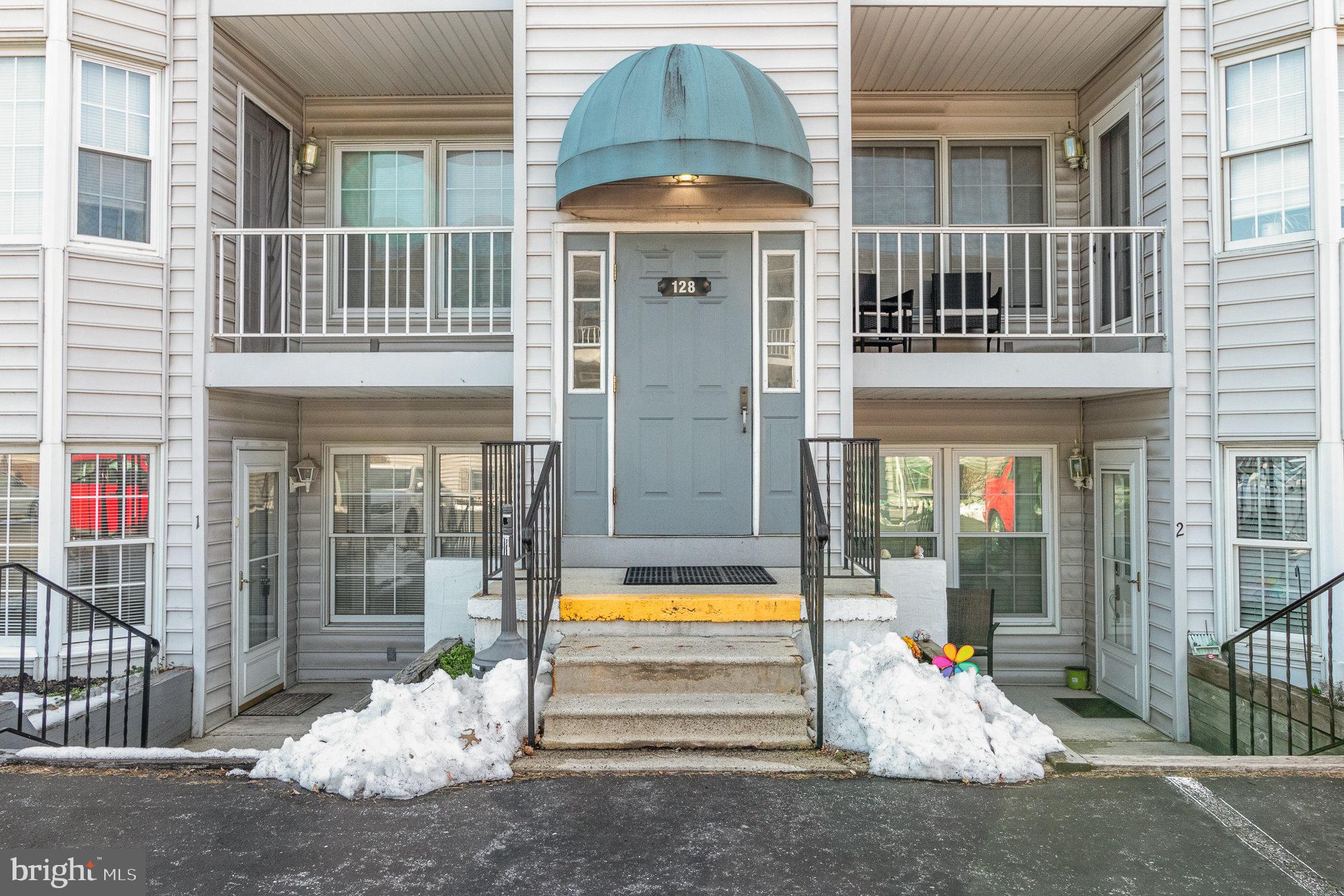 PORTLAND COURT - Residential