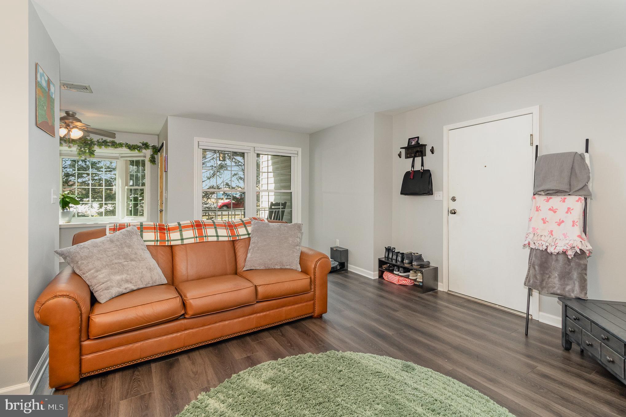 PORTLAND COURT - Residential