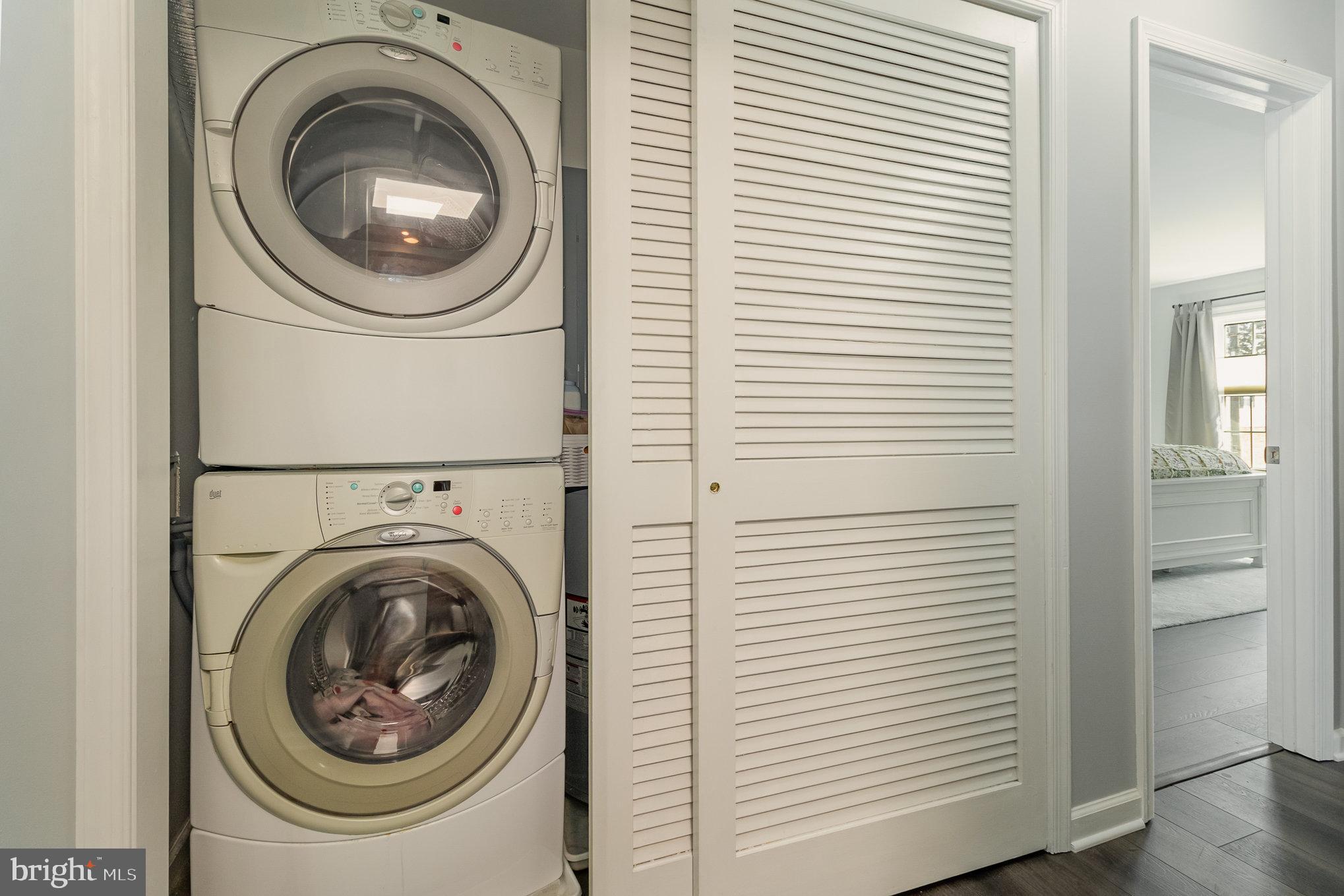 PORTLAND COURT - Residential