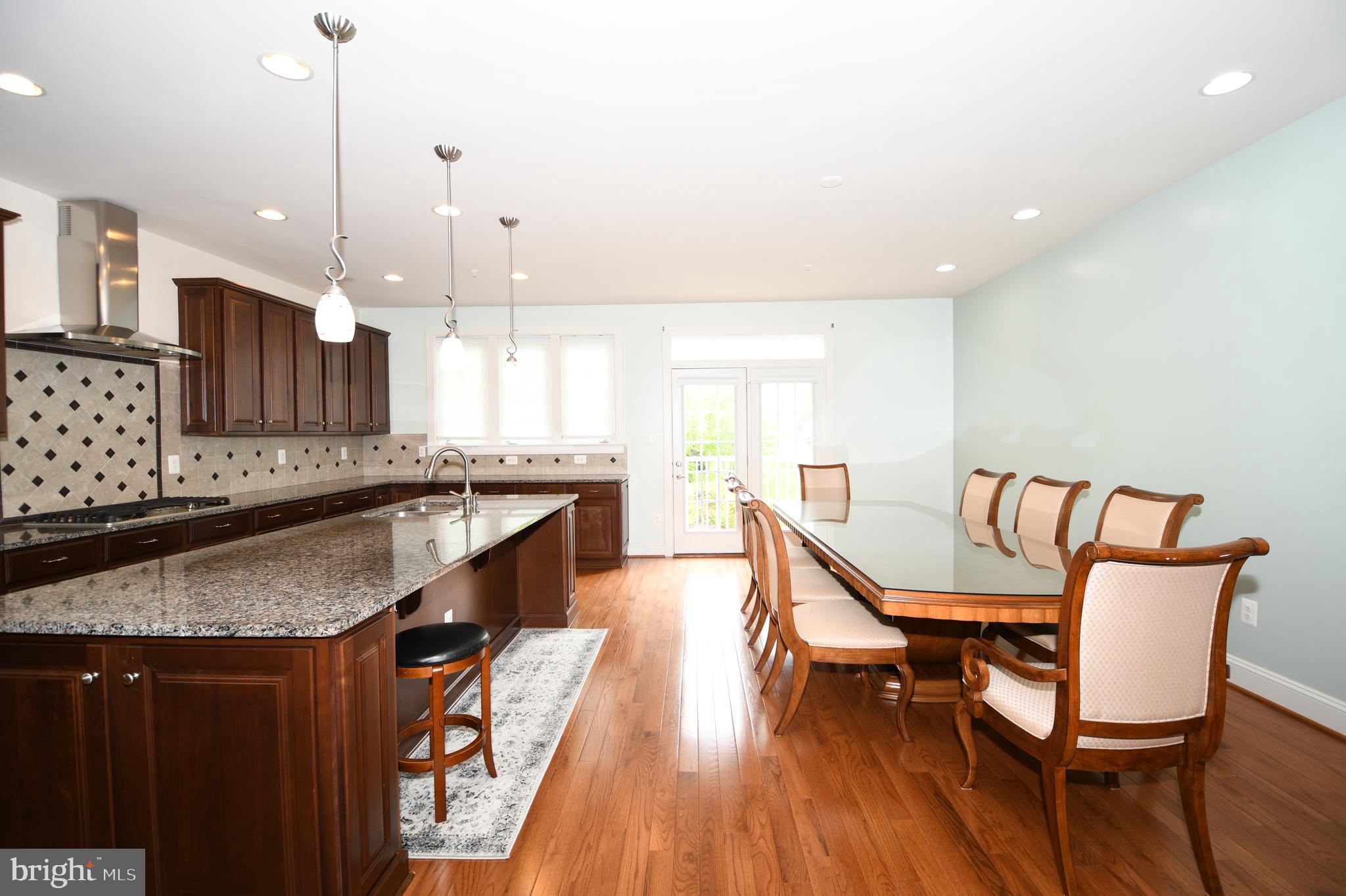 14823 WOOTTON MANOR COURT