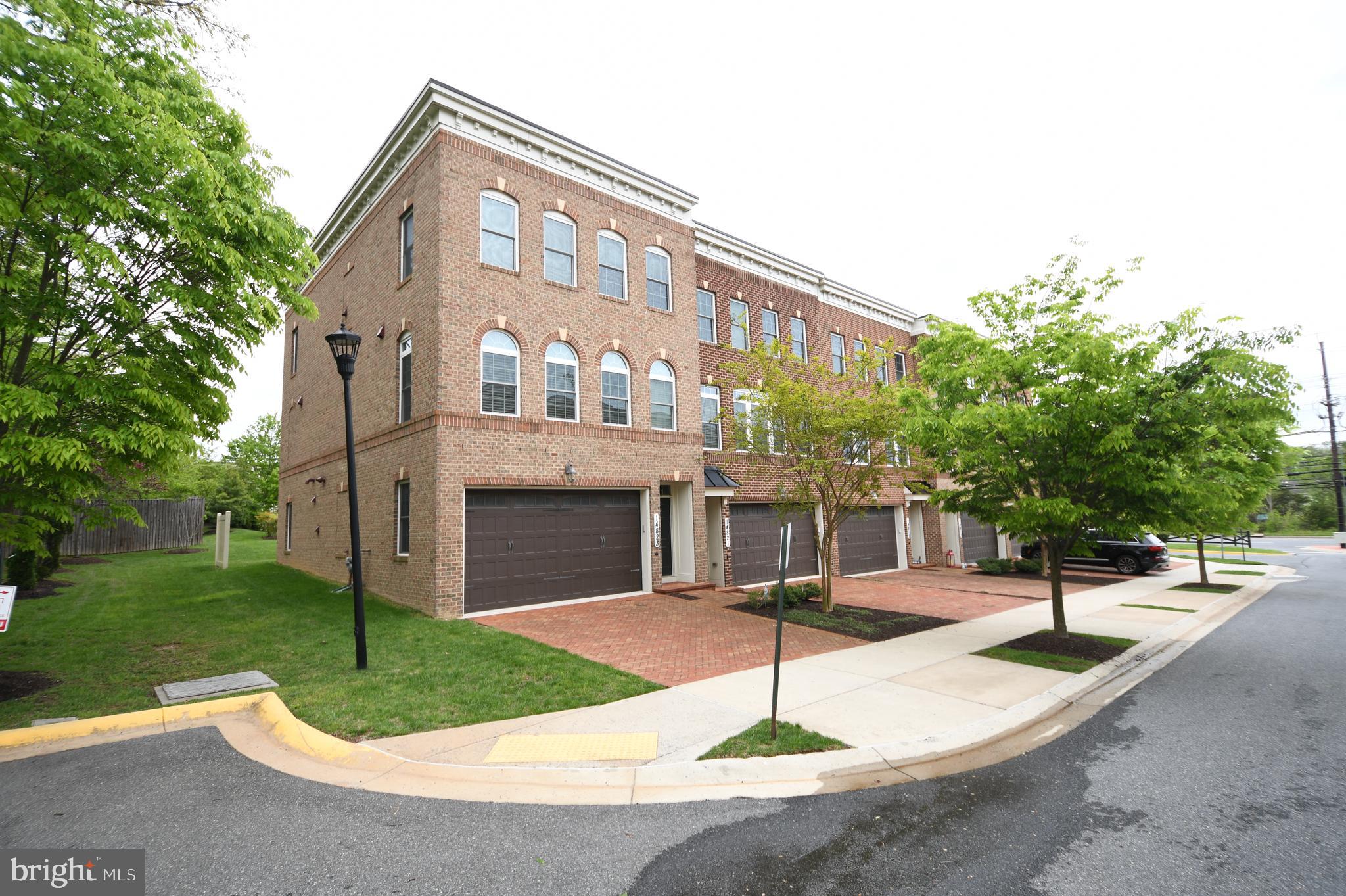 14823 WOOTTON MANOR COURT