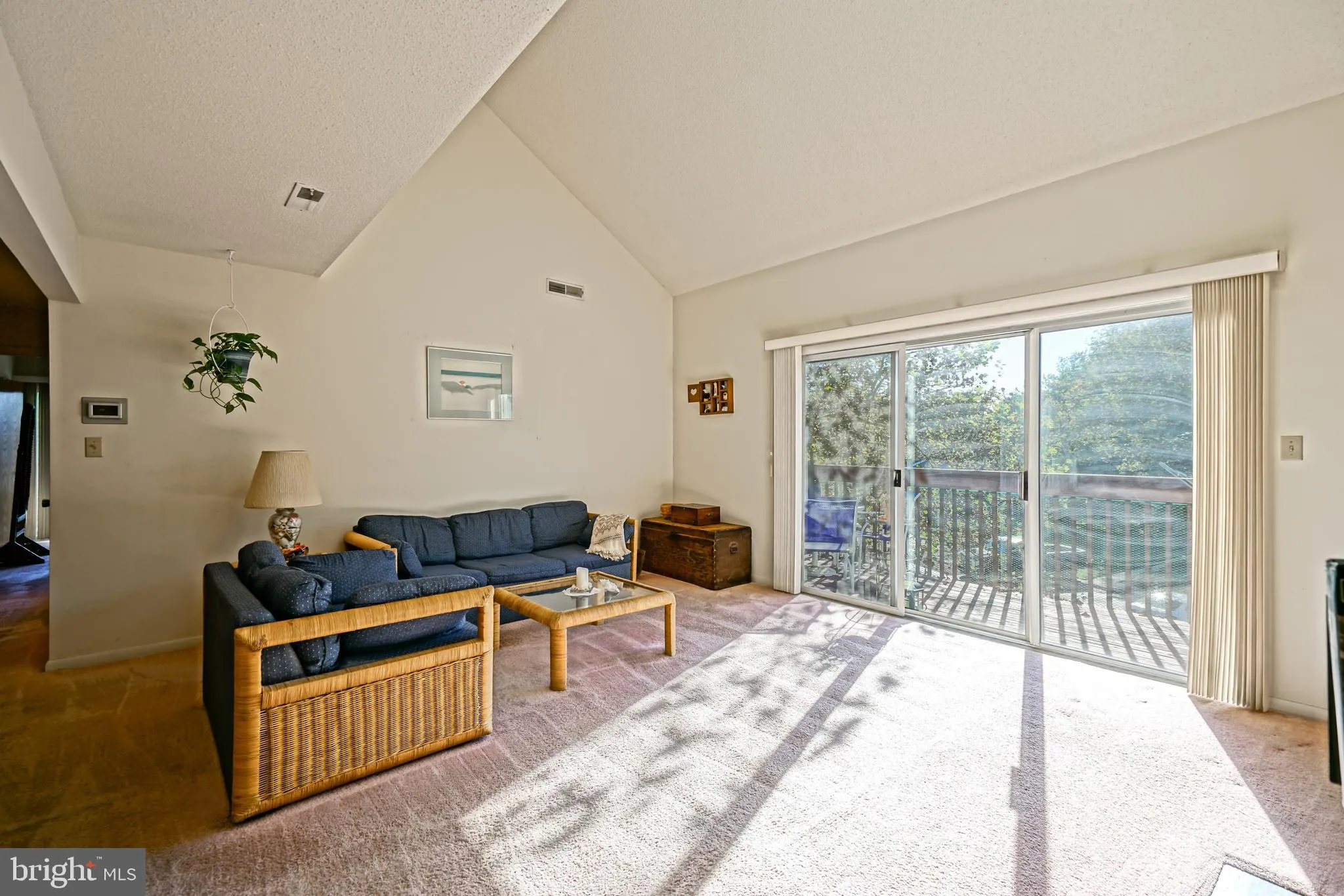 Rehoboth Beach, Delaware 19971, United States, 3 Bedrooms Bedrooms, ,2 BathroomsBathrooms,Residential,Active,227940