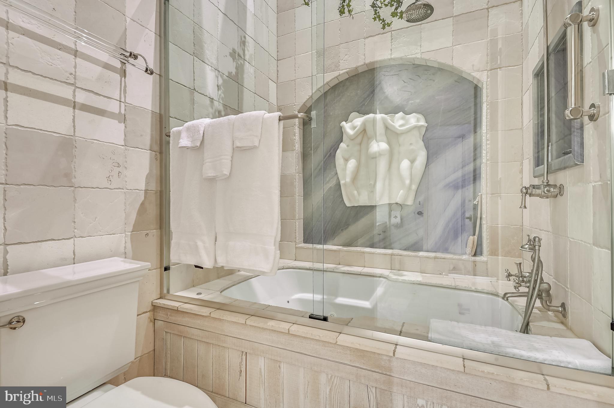 BELFAST VALLEY - Farm