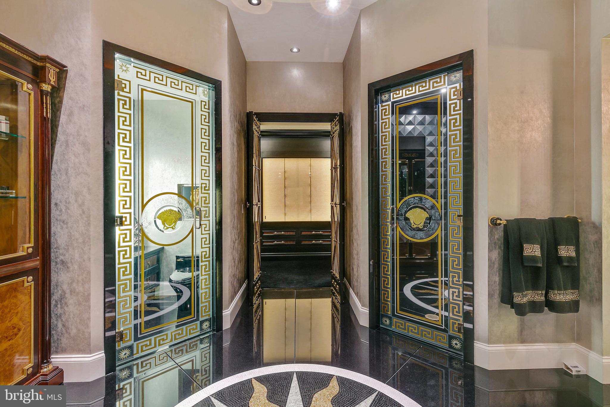 BELFAST VALLEY - Farm