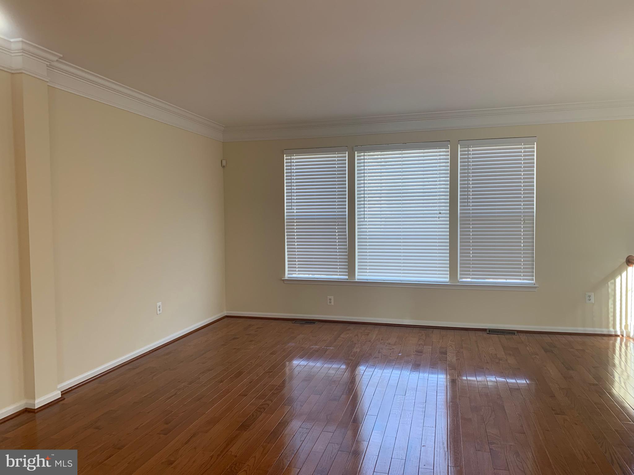 MANASSAS PARK STATION - Residential Lease