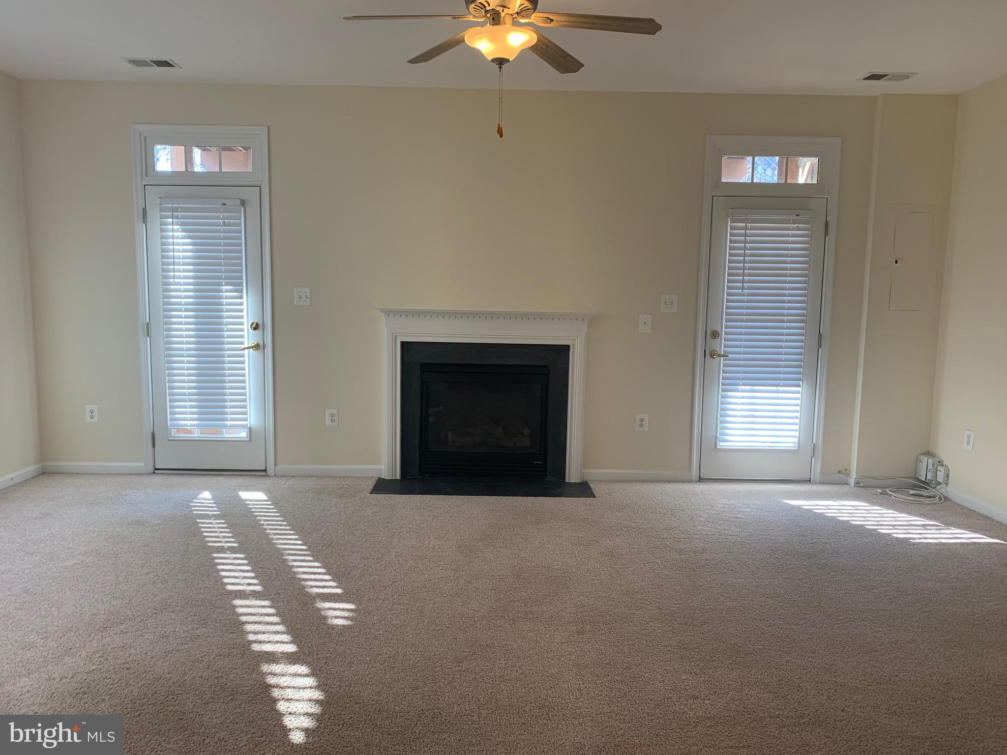 MANASSAS PARK STATION - Residential Lease