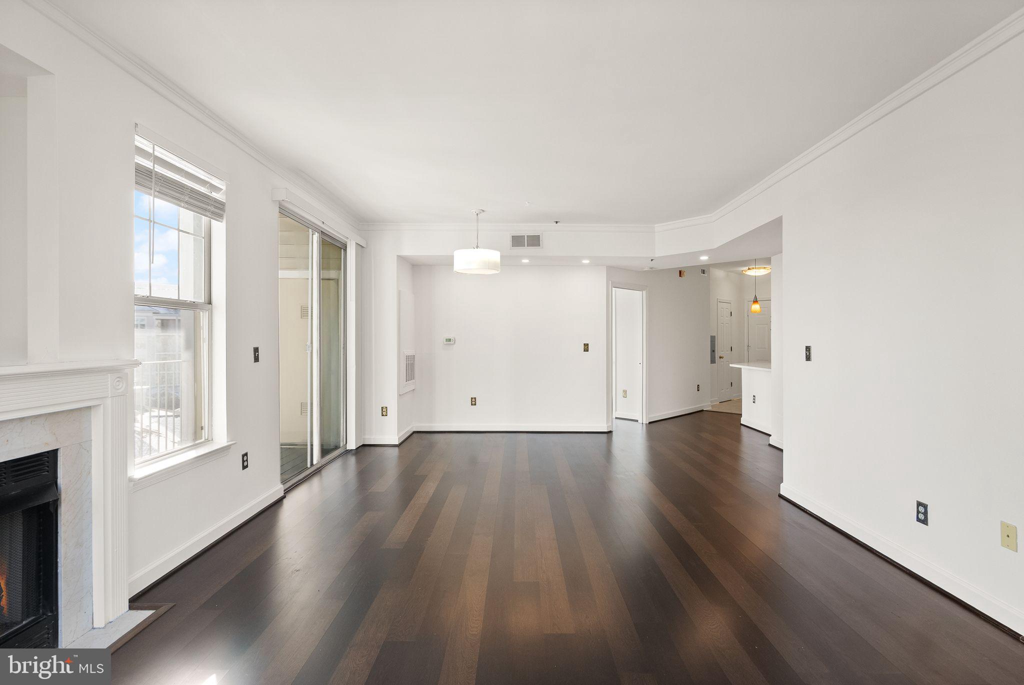 LILLIAN COURT AT TYSONS - Residential