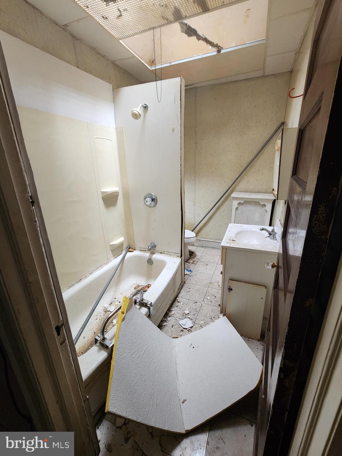 PHILADELPHIA - Residential