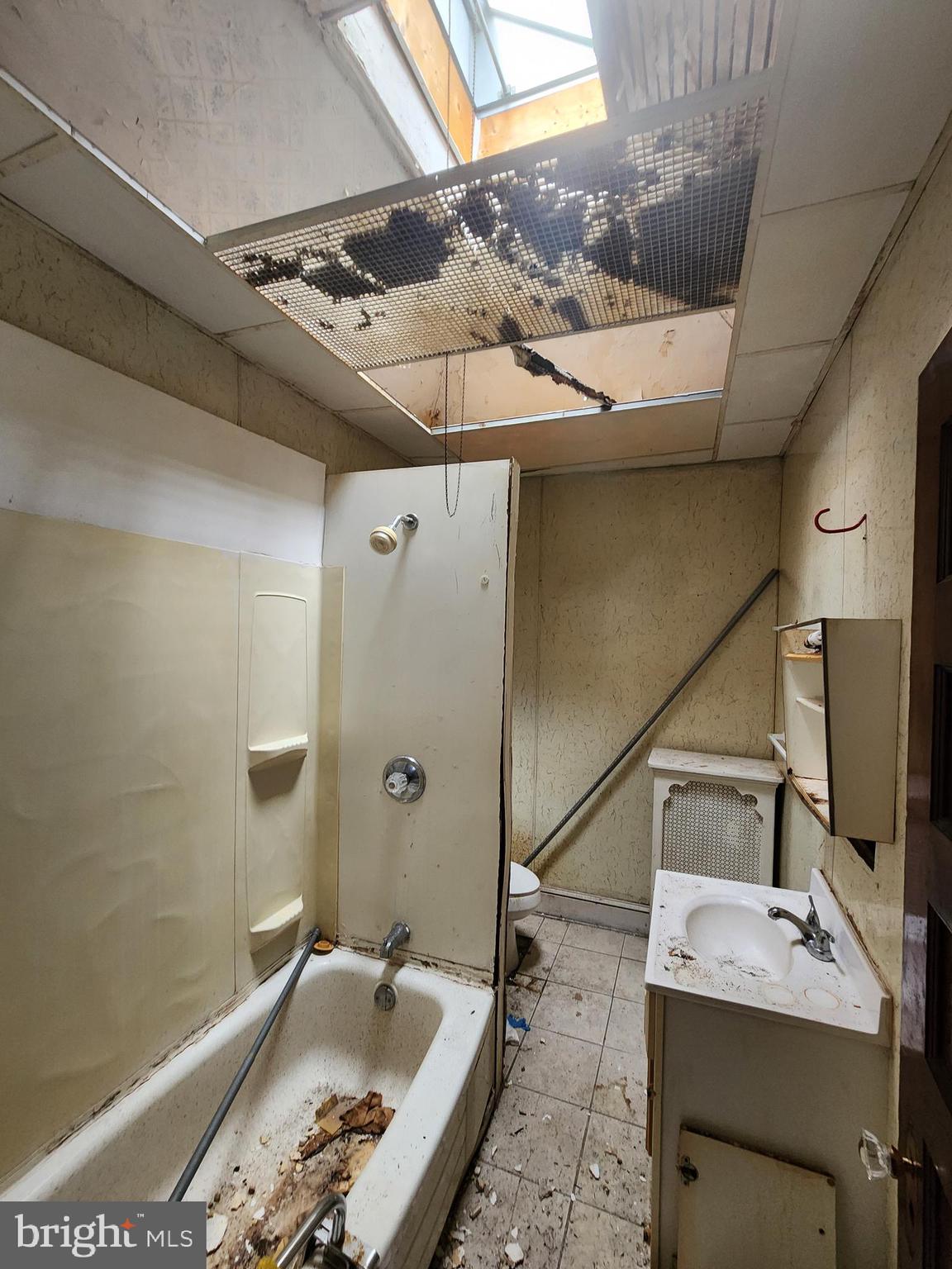 PHILADELPHIA - Residential