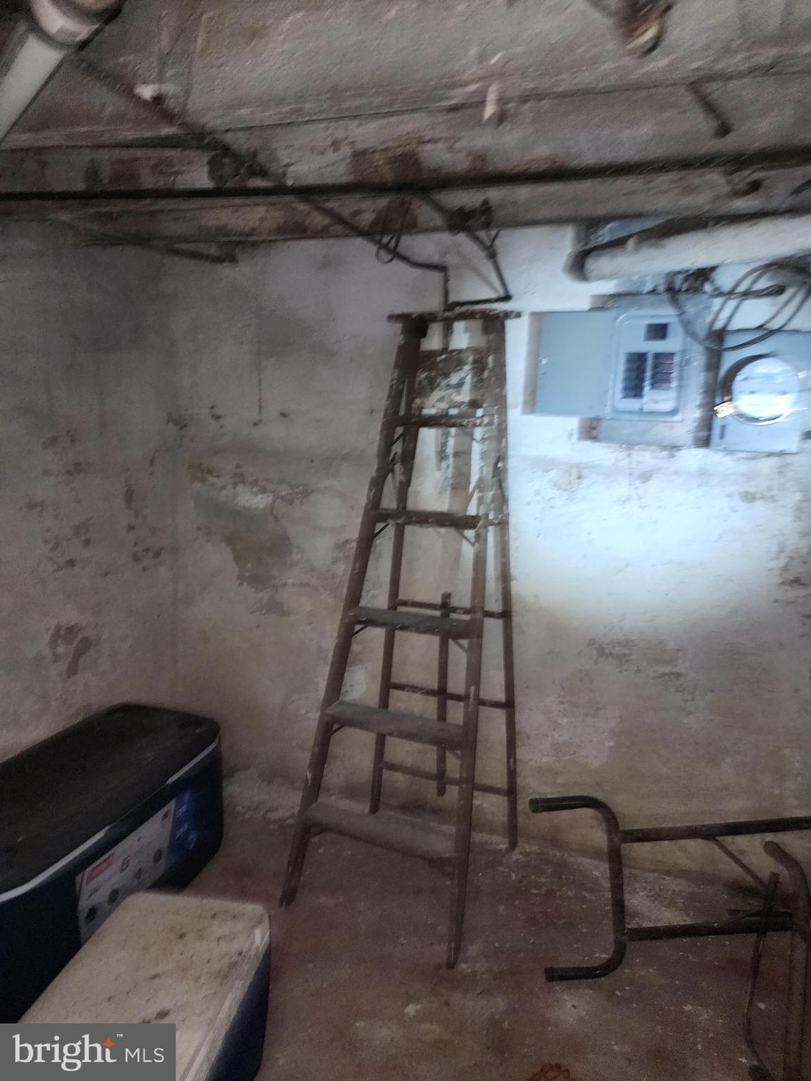 PHILADELPHIA - Residential