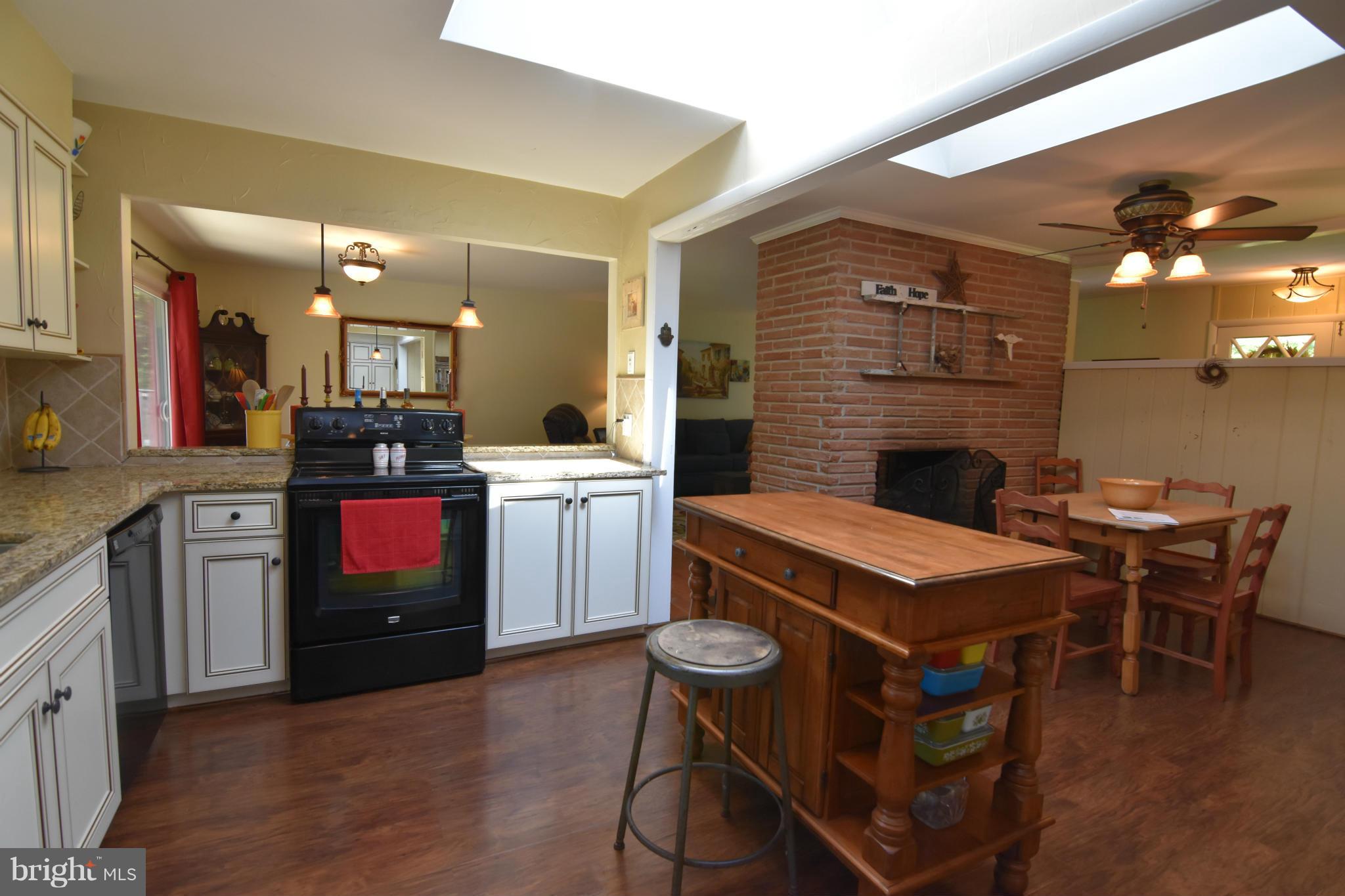 TOWN CREEK - Residential