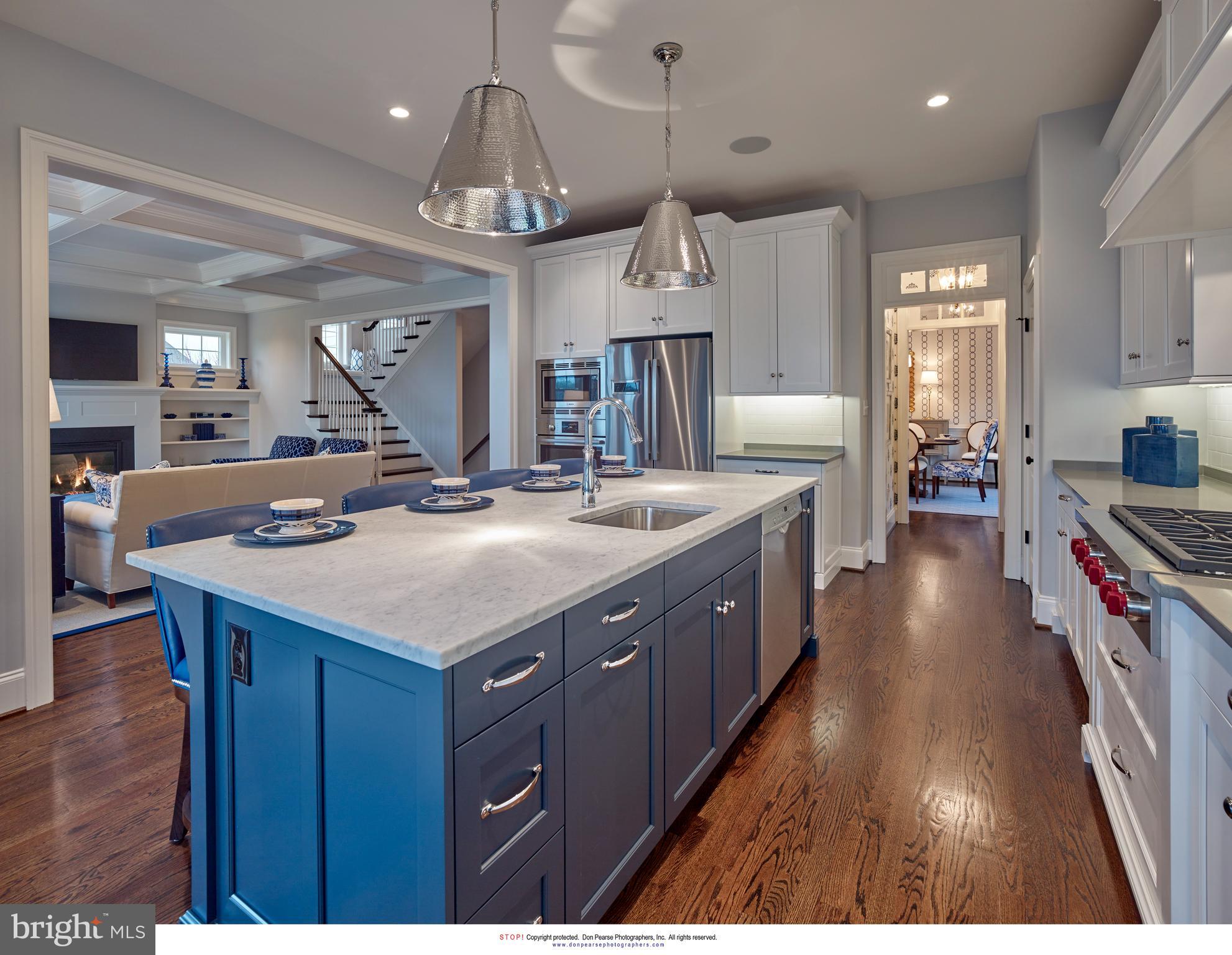 CHAPEL HILL - Residential