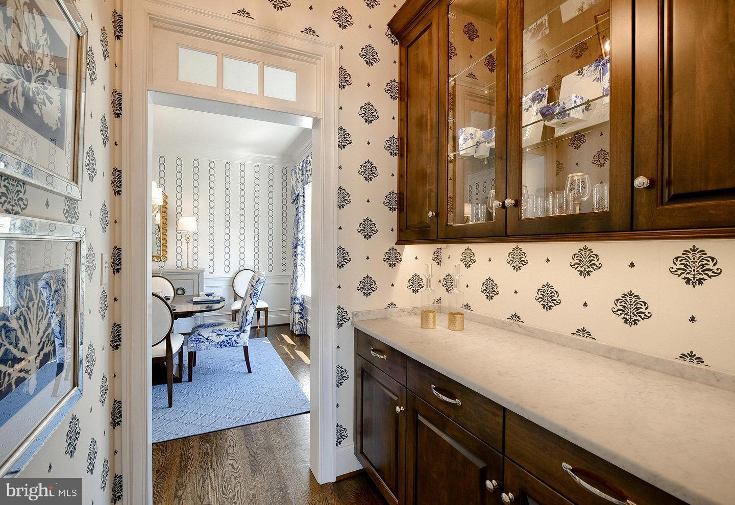 CHAPEL HILL - Residential