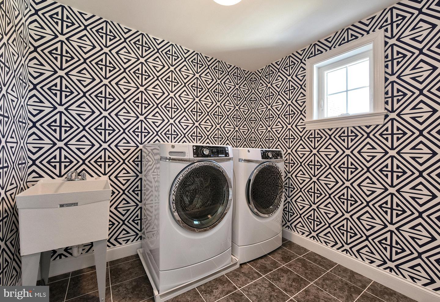 CHAPEL HILL - Residential