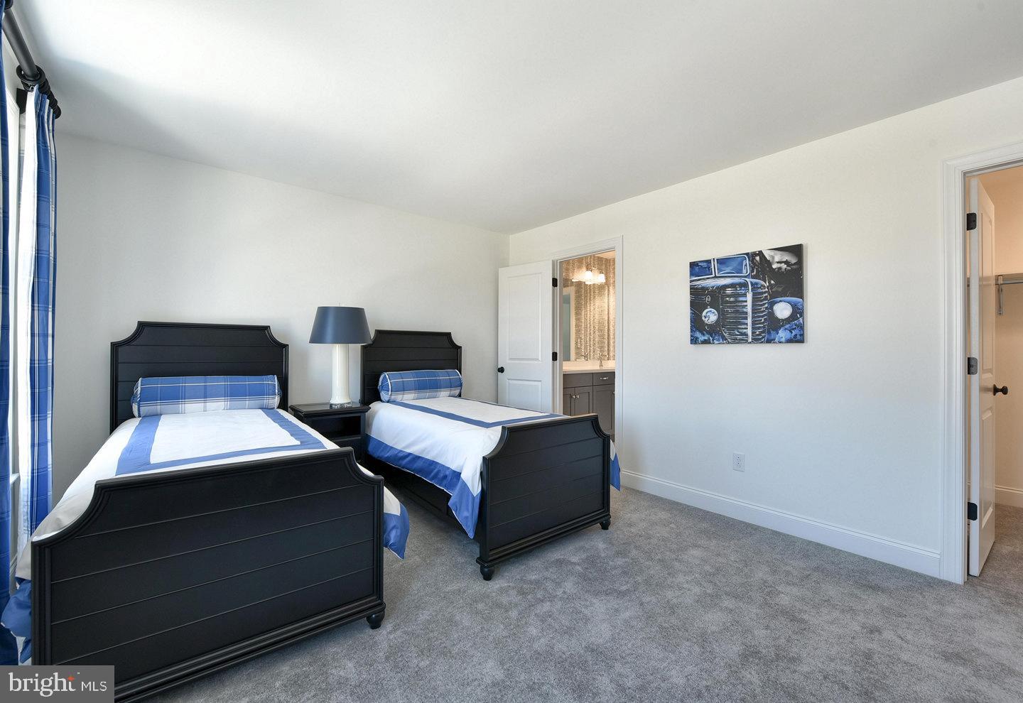 CHAPEL HILL - Residential