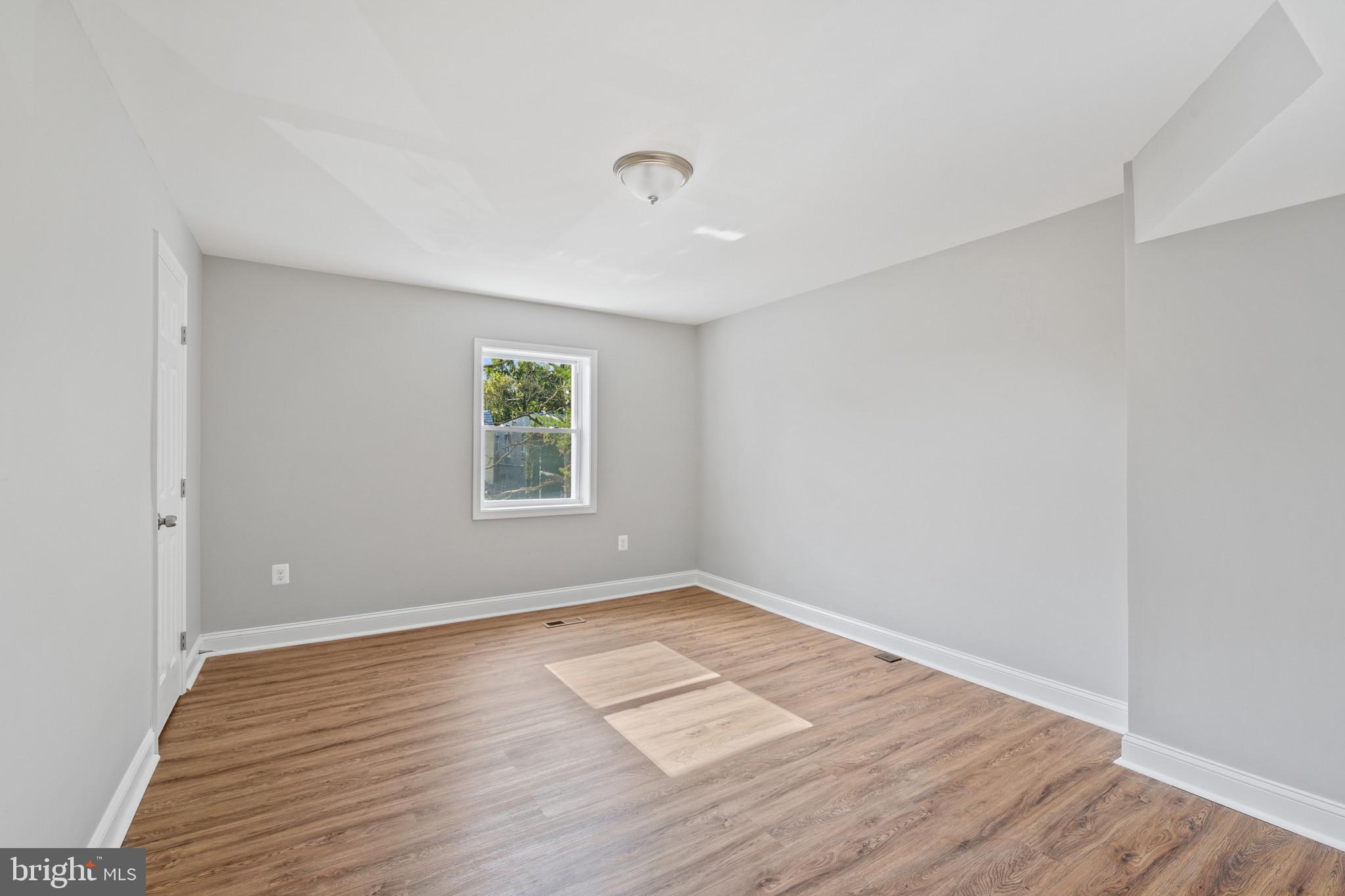 CENTRAL PARK HEIGHTS - Residential Lease