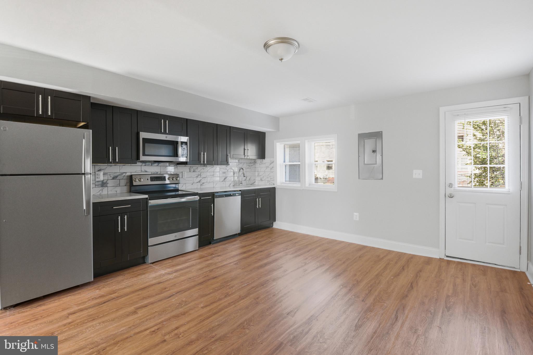 CENTRAL PARK HEIGHTS - Residential Lease