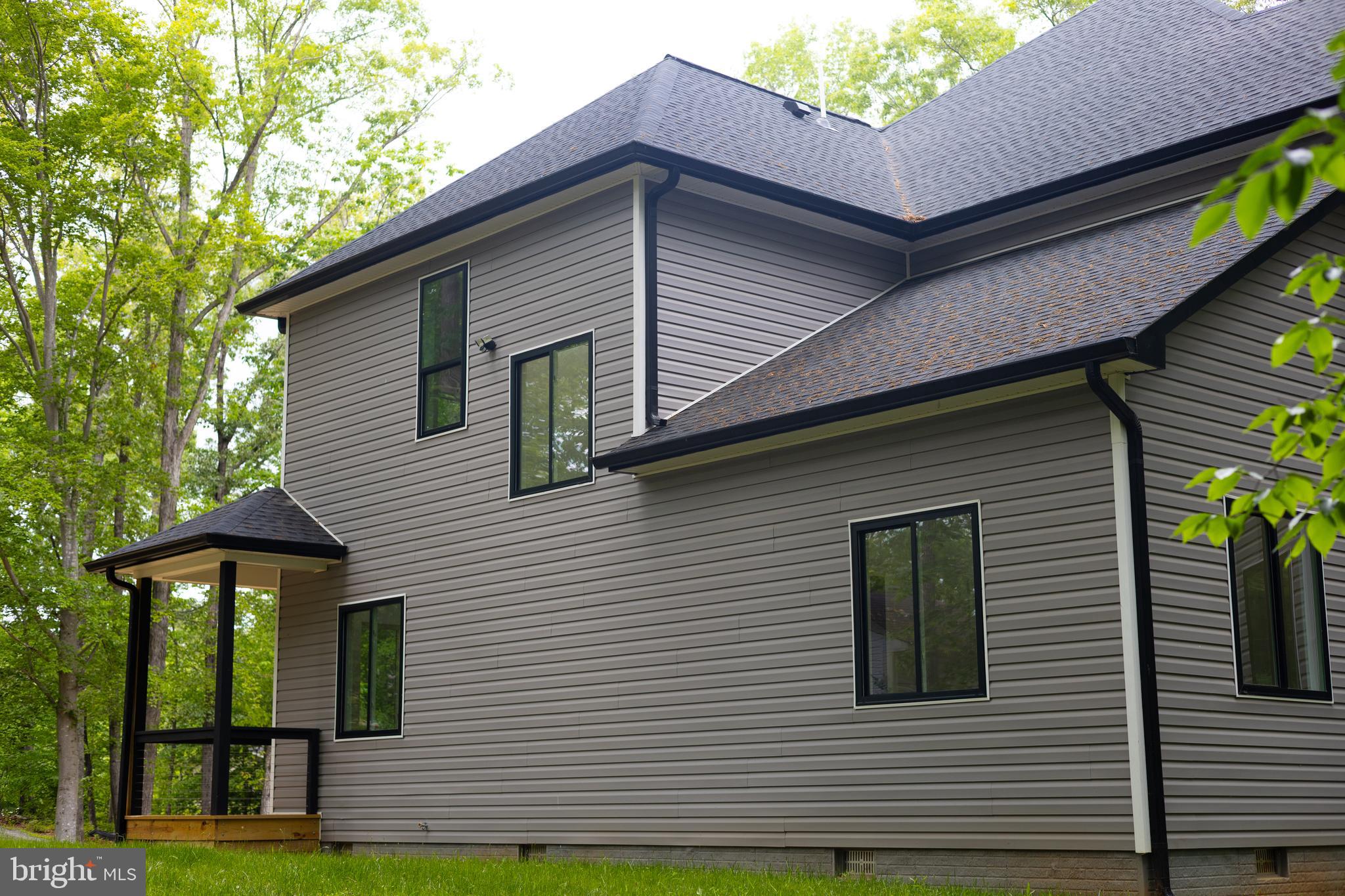 MORGAN II - Residential