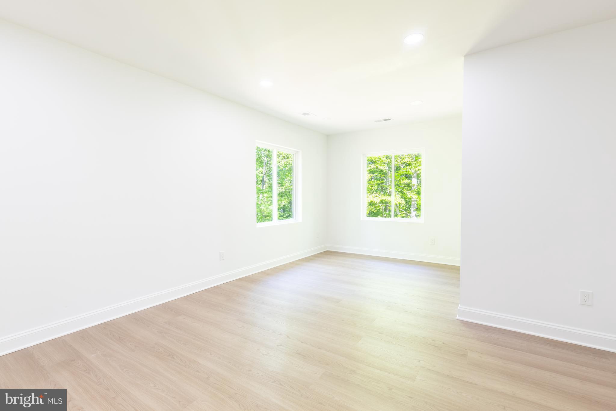 MORGAN II - Residential