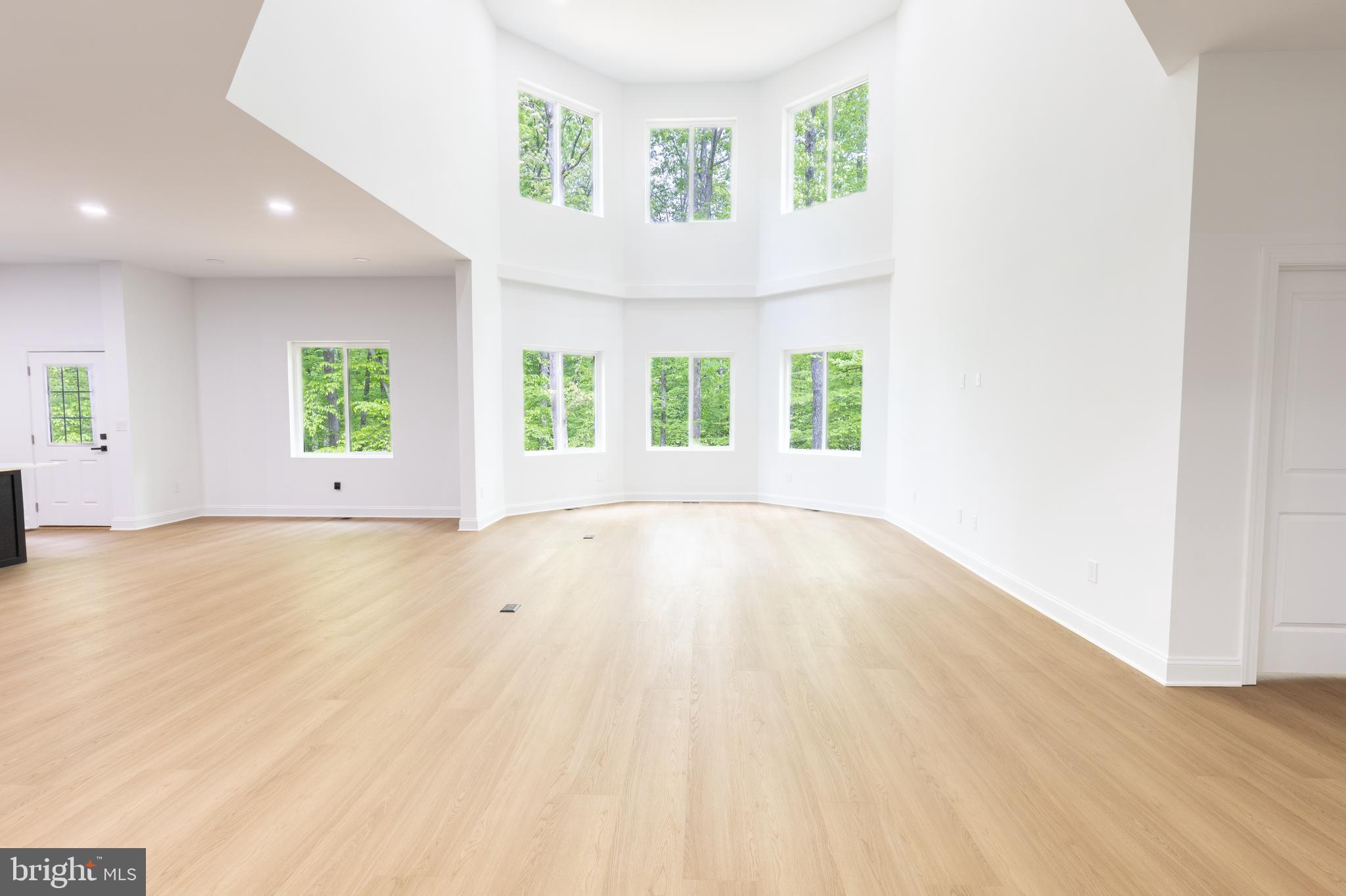 MORGAN II - Residential