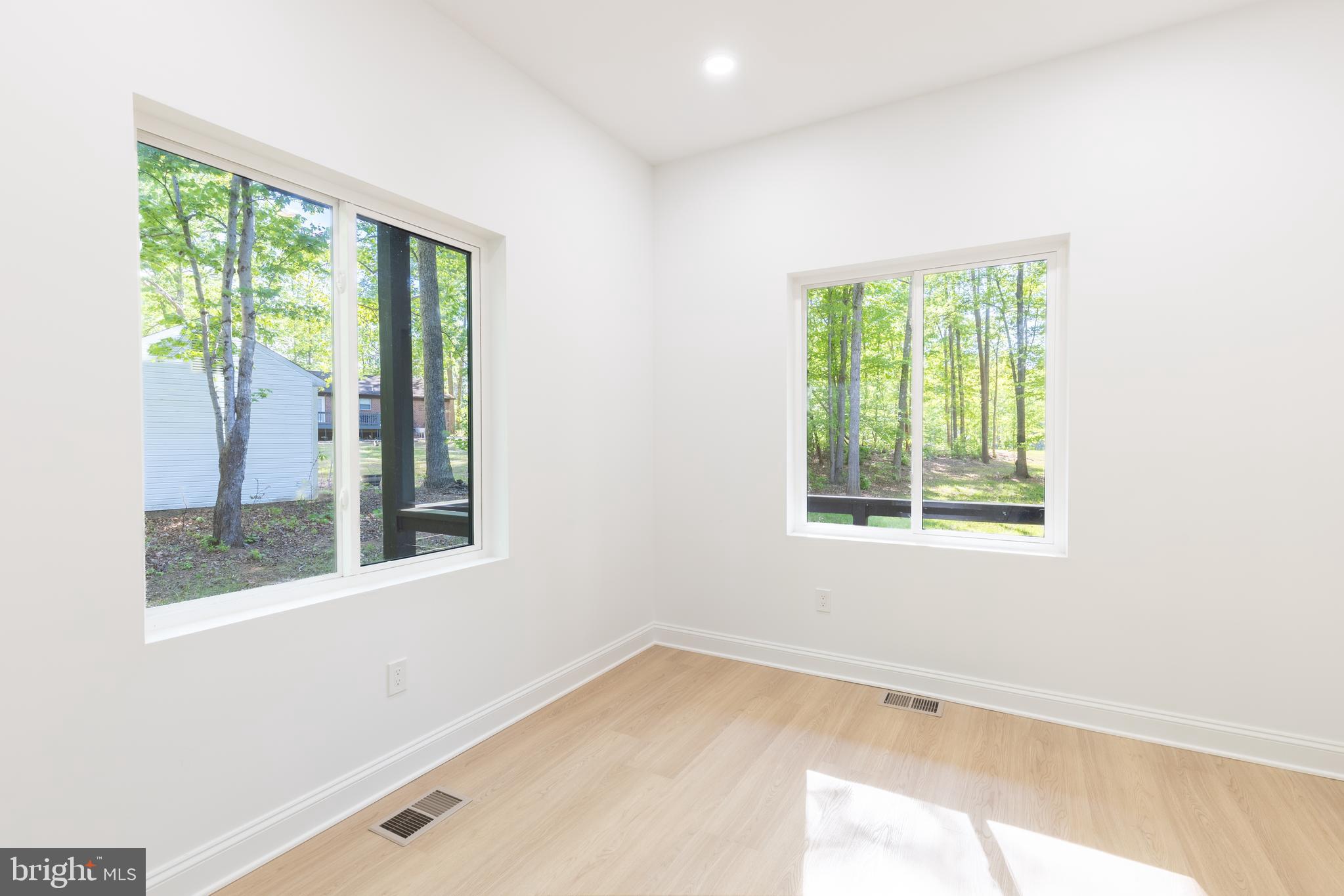 MORGAN II - Residential