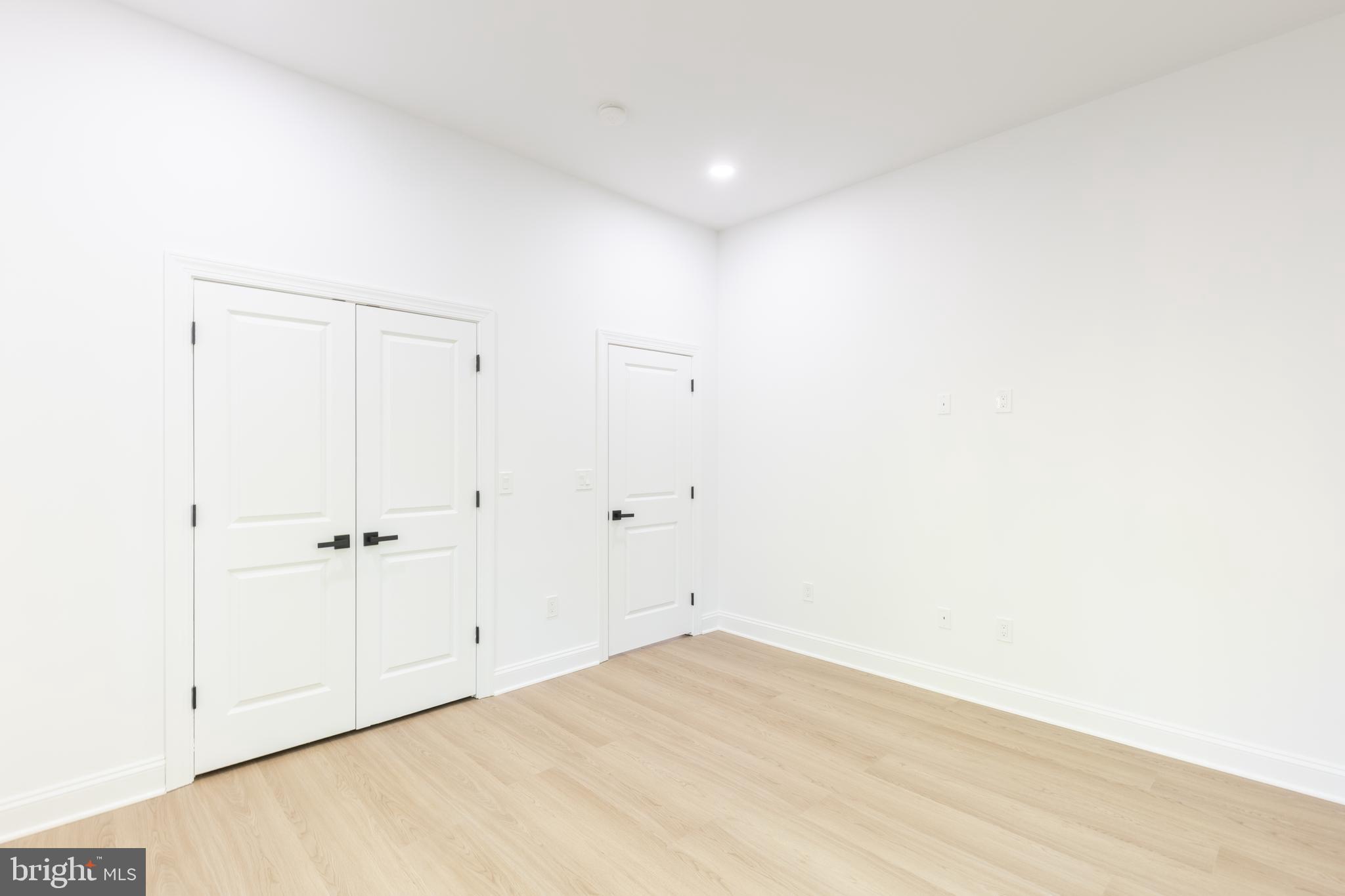 MORGAN II - Residential