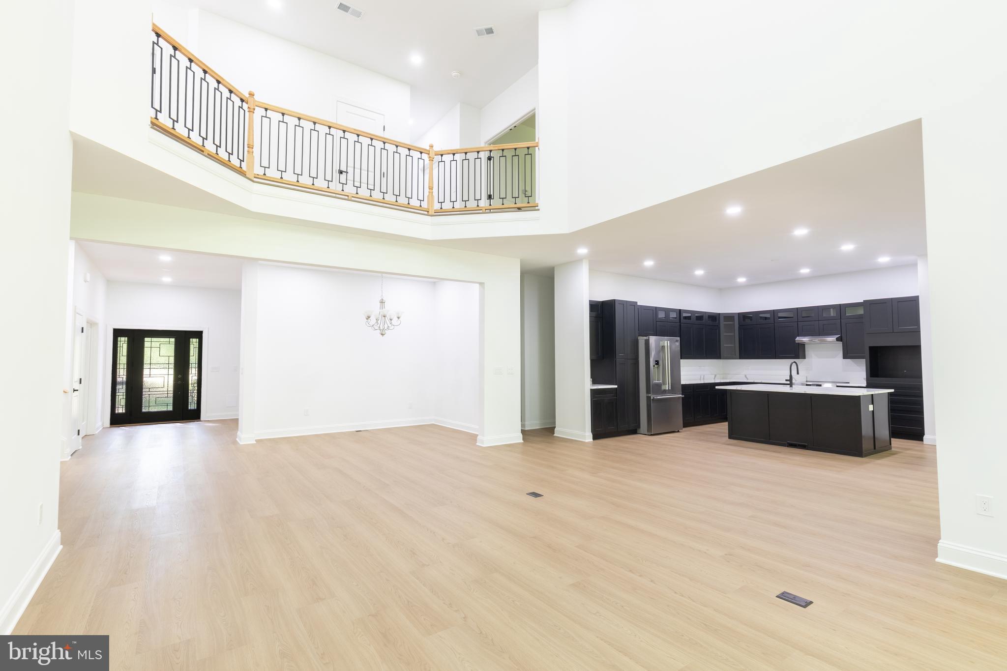 MORGAN II - Residential