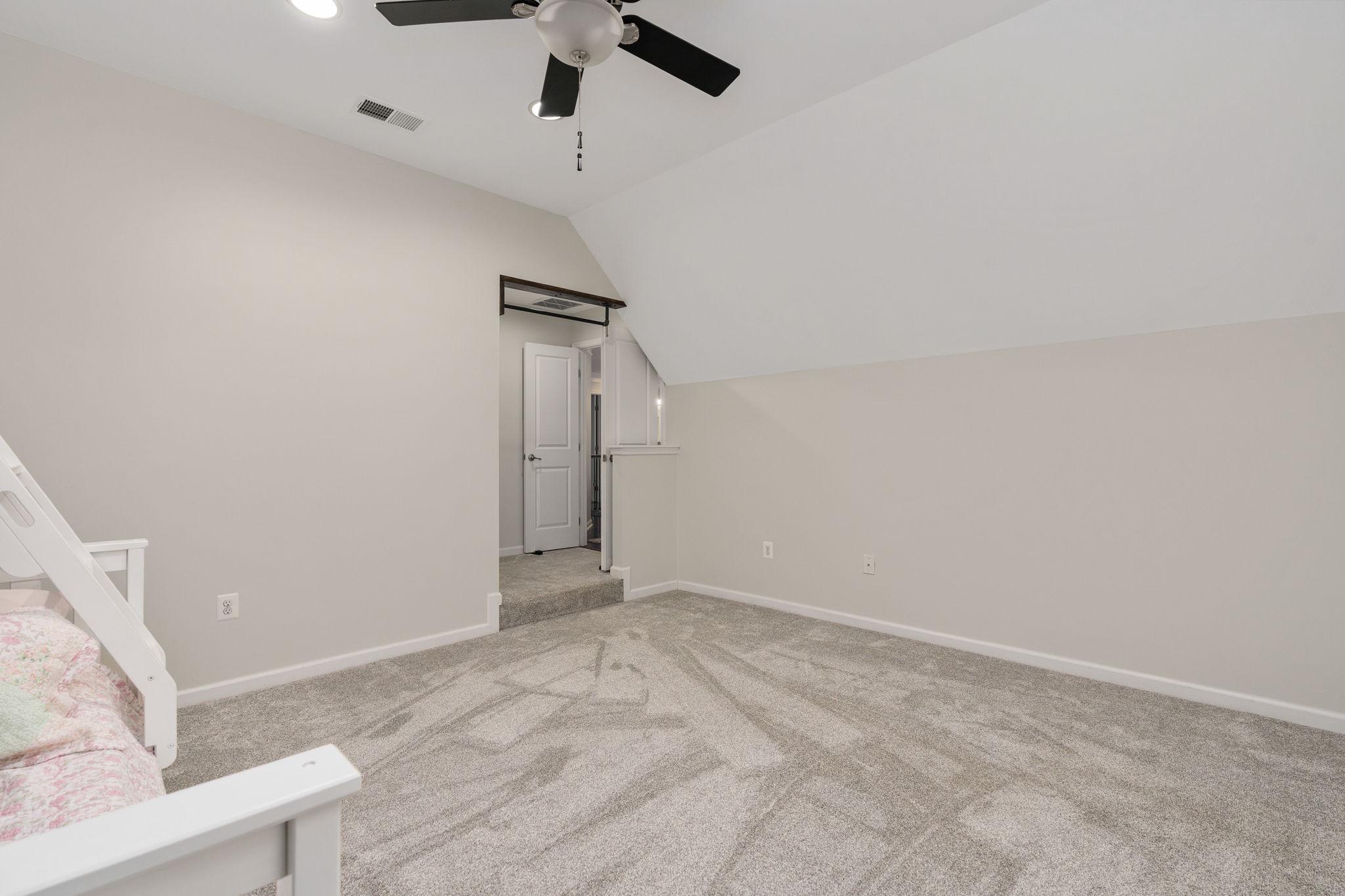 LEES PARKE - Residential