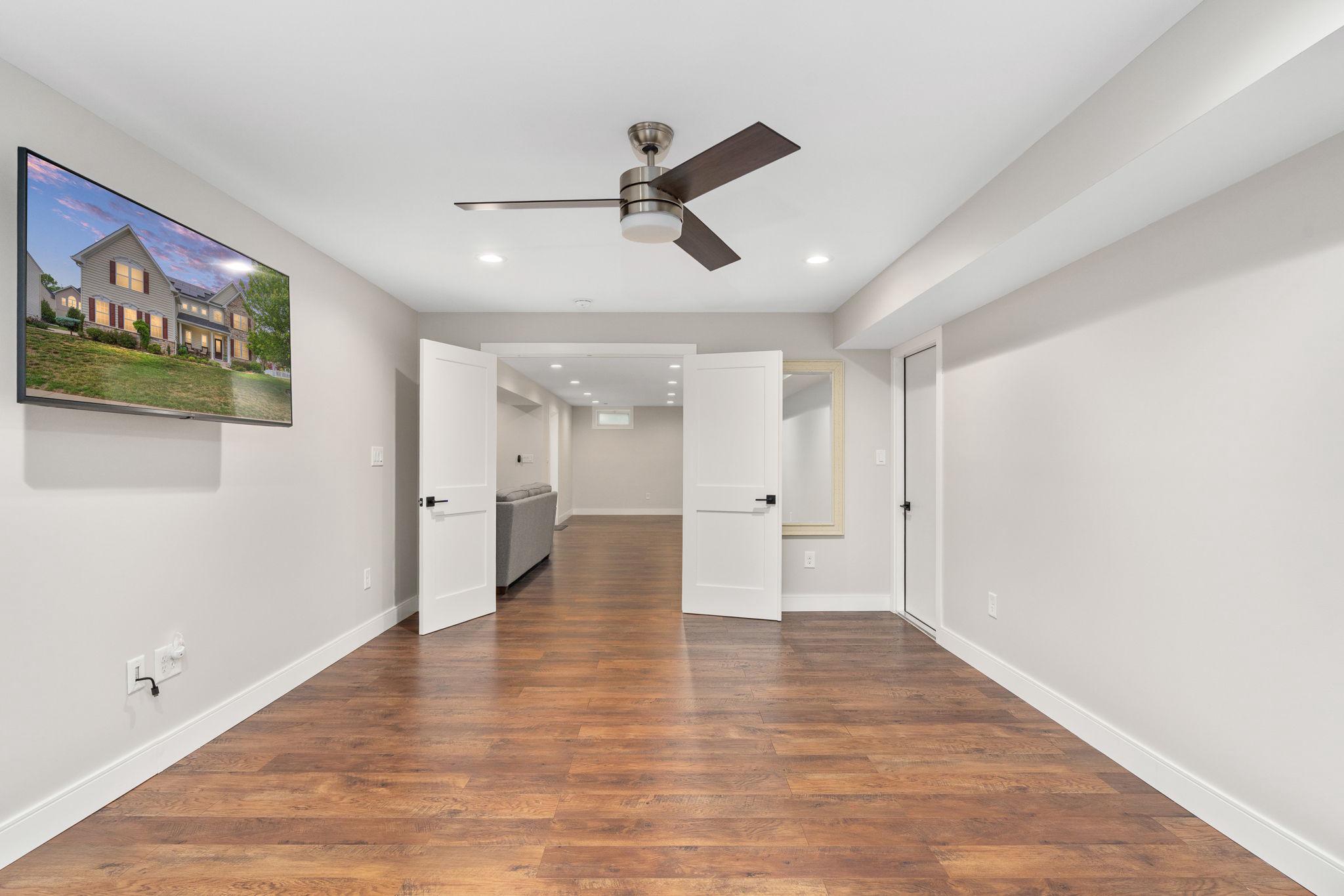 LEES PARKE - Residential