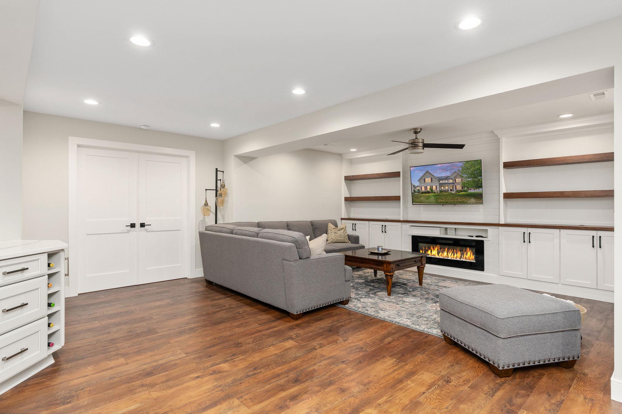 LEES PARKE - Residential