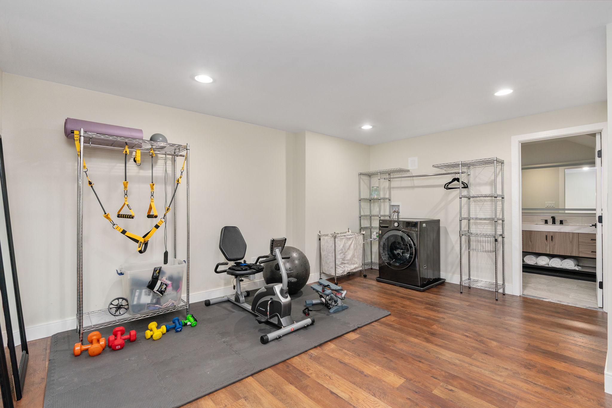 LEES PARKE - Residential