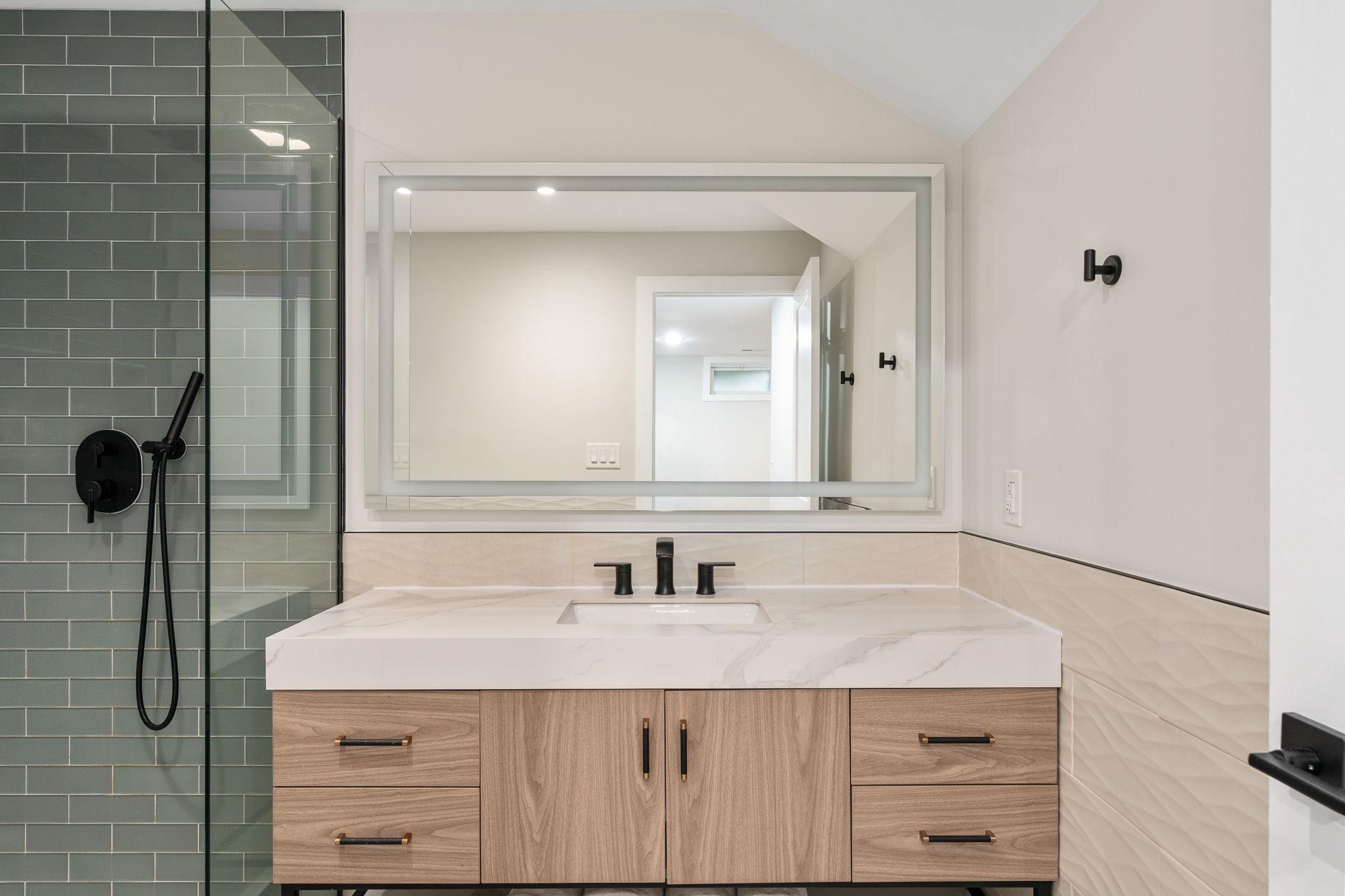 LEES PARKE - Residential
