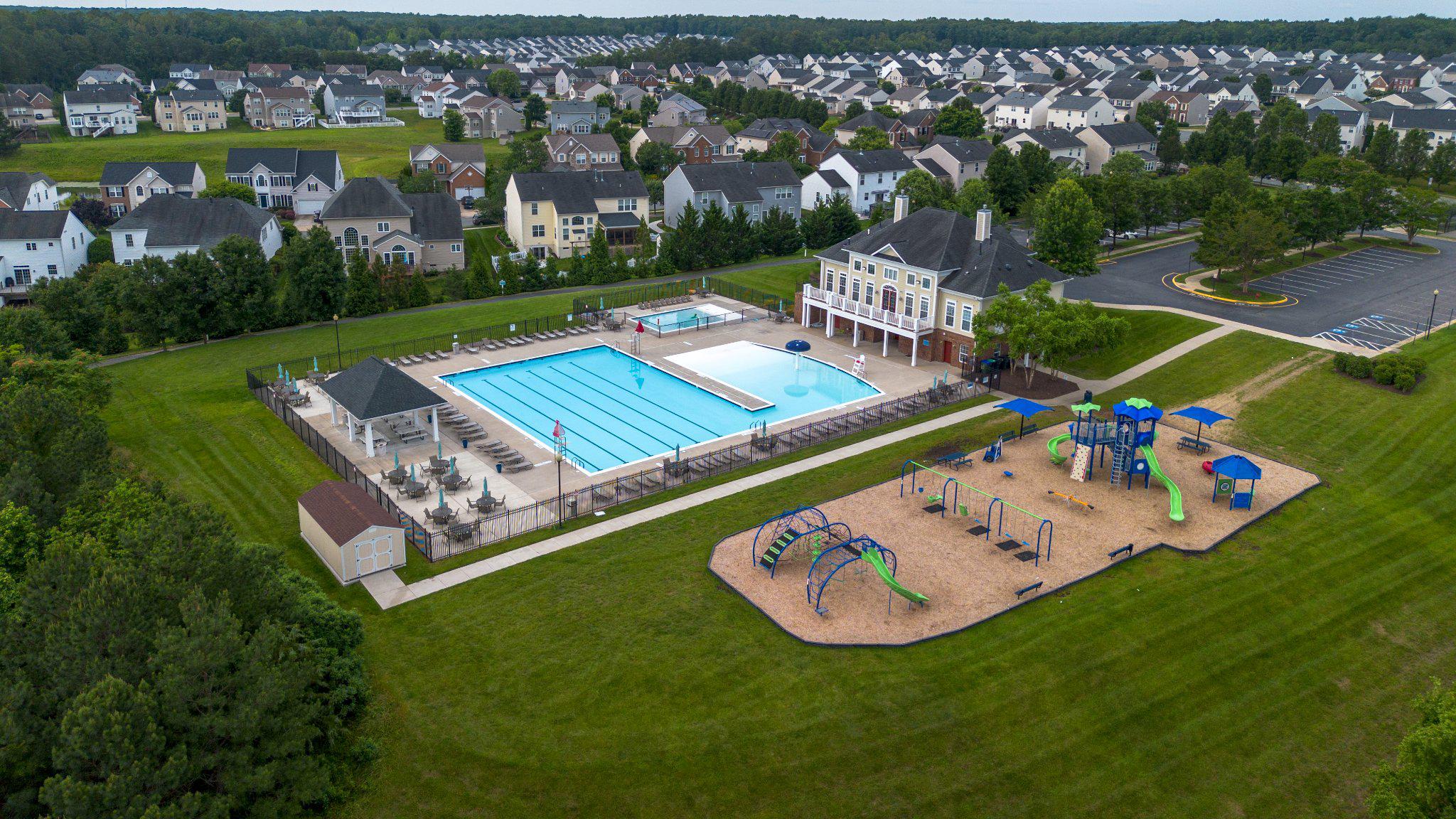 LEES PARKE - Residential