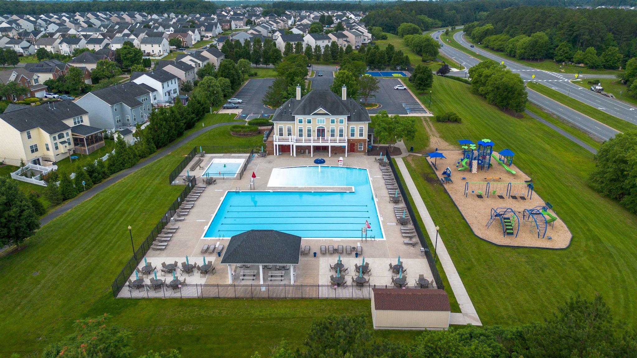 LEES PARKE - Residential