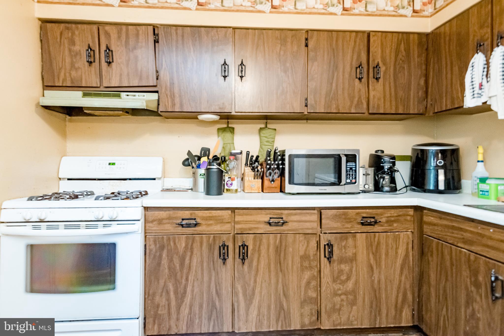 OLDE MILL CONDO - Residential